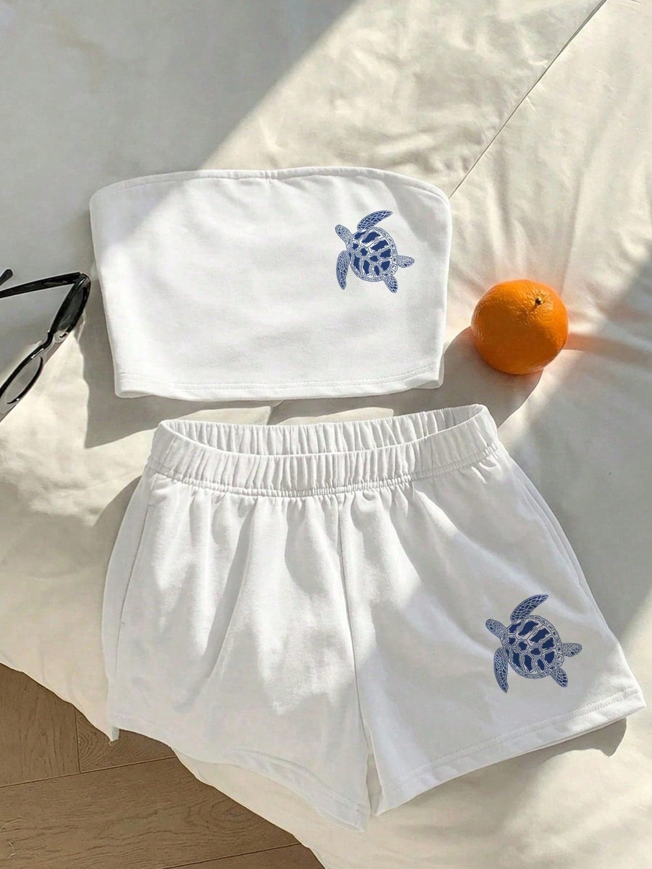 Comfortcana Women's White 2 Pieces Outfit,Blue Sea Turtle Print,Summer,Casual,Beach,Holiday,White And Blue Vacation Style Y2K Retro Vintage Look,Soft Girl Set