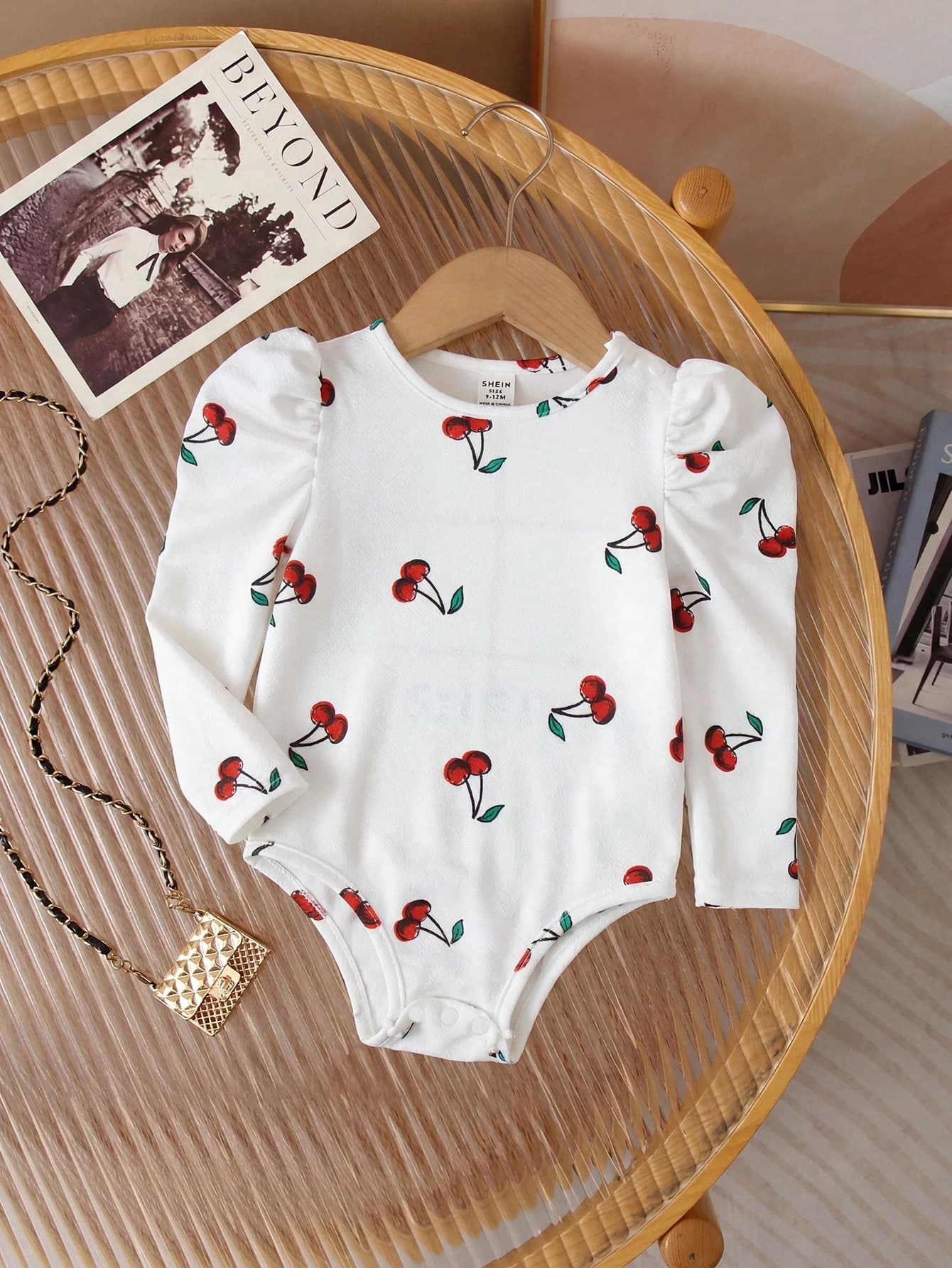 SHEIN LMoss Kids LMoss Newborn Baby Girls Cute Cherry Pattern Cute Outing Comfy Soft Design Knitted Long Sleeve Snap-Up Romper, Autumn/Winter Versatile