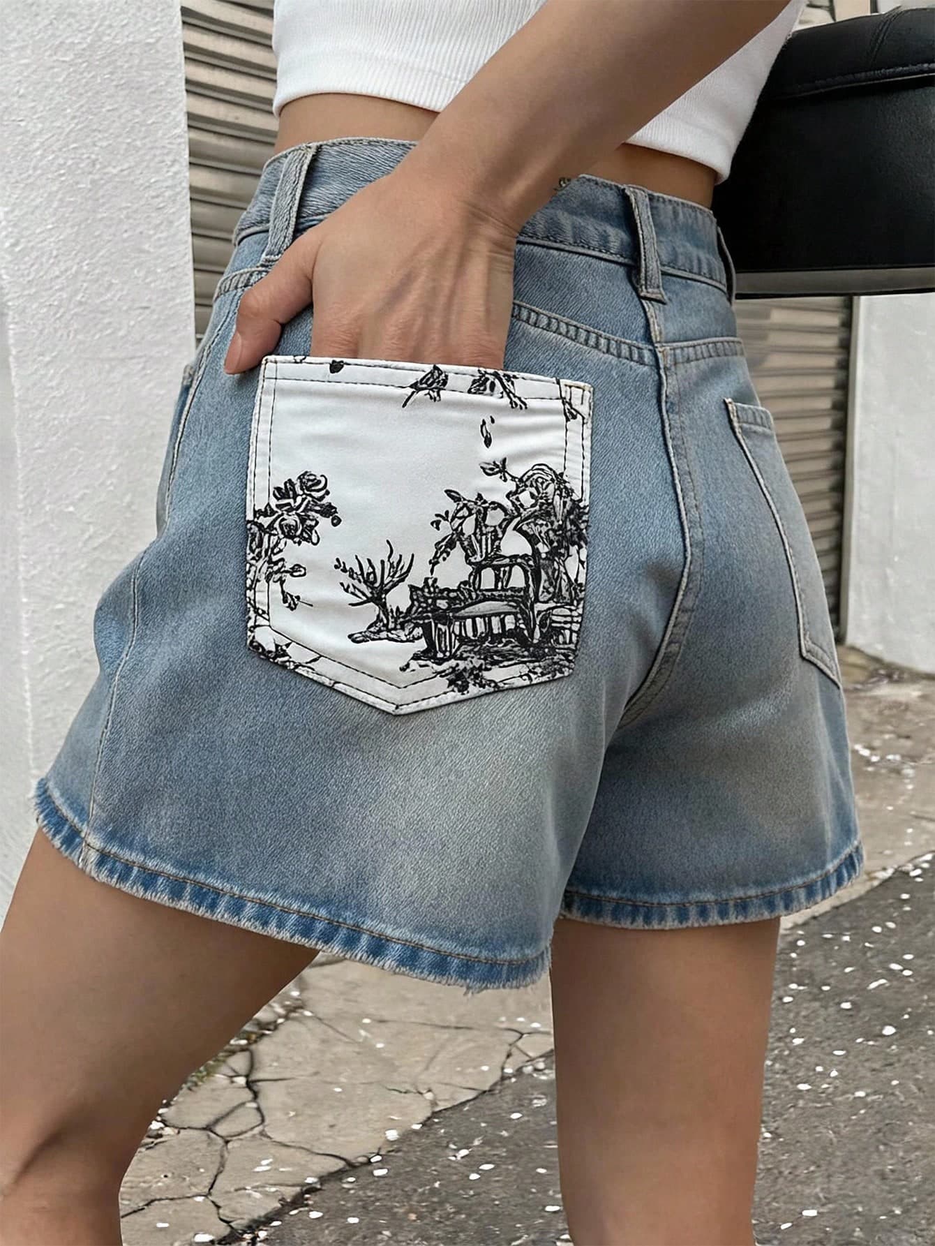 DAZY Distressed Washed Patchwork Pocket Casual Vacation Summer Straight Leg Denim Shorts For Women