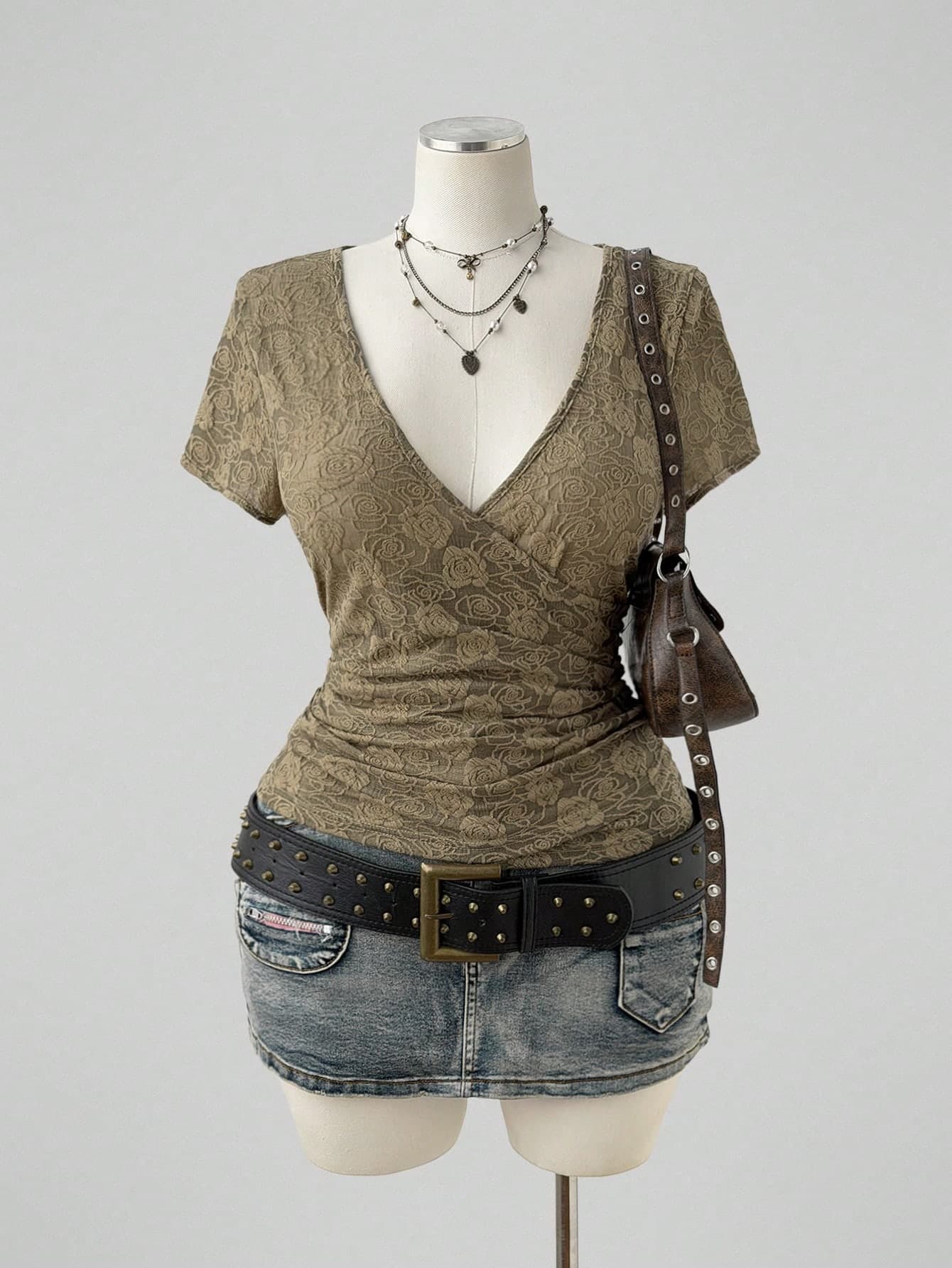 Sunspun Plus Size Vintage Lace Jacquard Sexy Sheer V-Neck Waist-Cinching Fitted T-Shirt