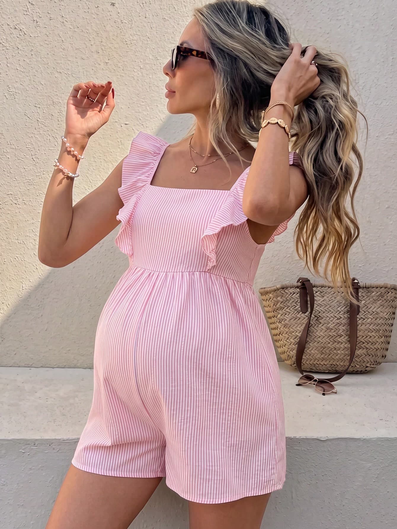 SHEIN Women's Pink And Blue Maternity Jumpsuit, Summer Fashion Casual Maternity Maternity Photoshoot Photoshoot Babyshower Gender Reveal