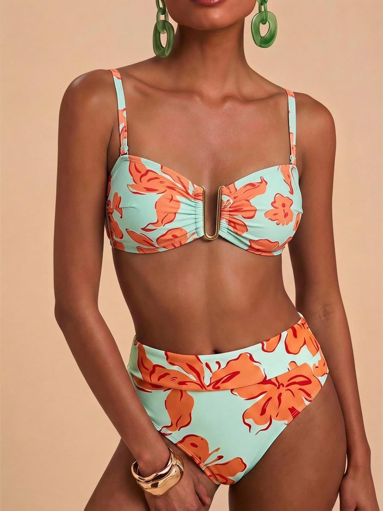 Travachic Plus Size Women's Summer Beach Vacation Floral Print Pleated Fashion Bikini Set