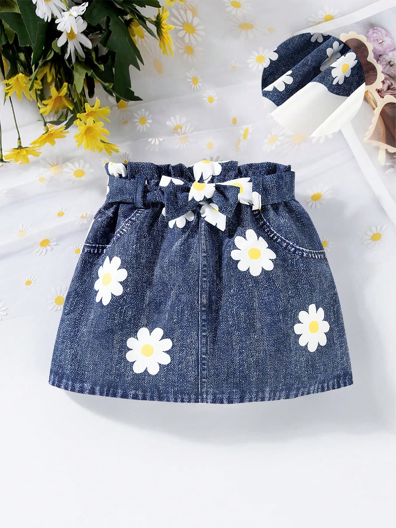 SHEIN Vintaside Kids Baby Girl Floral Print Bottoms With Bow Decoration