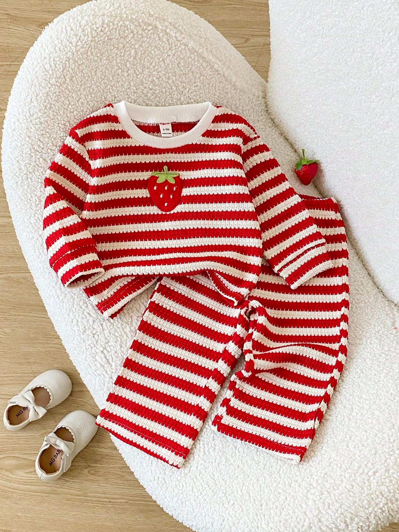 SHEIN Playful Pals 2pcs/Set Baby Girl Casual Versatile Fashion Long Sleeve Top And Pants Set, Suitable For Spring, Autumn, Winter, Daily Wear
