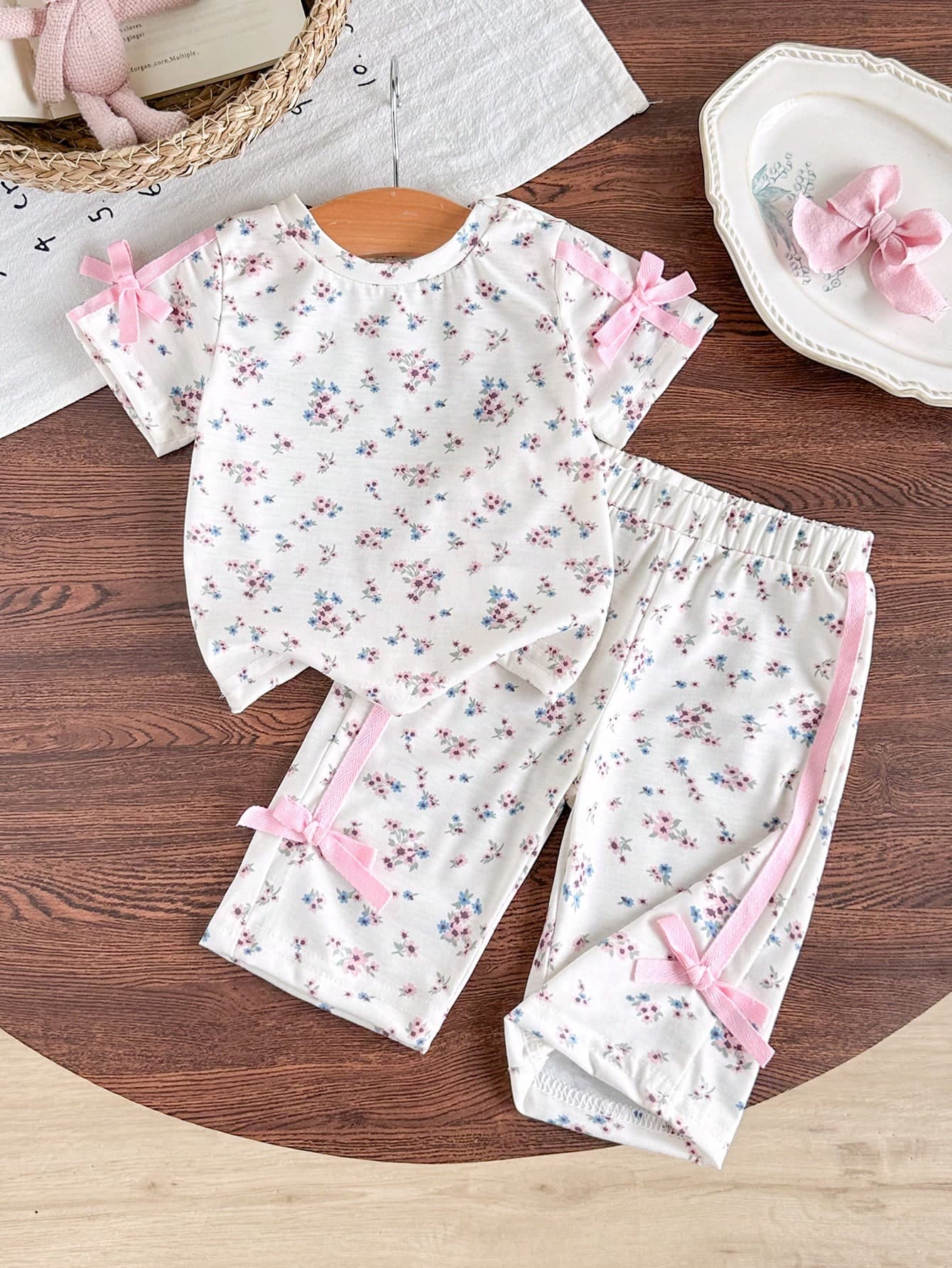 SHEIN Vintaside Kids Newborn Baby Girl Pink Black Fashion Set Short Sleeve Top With 3D Bow Cute Outfit For 0-9 M Babies