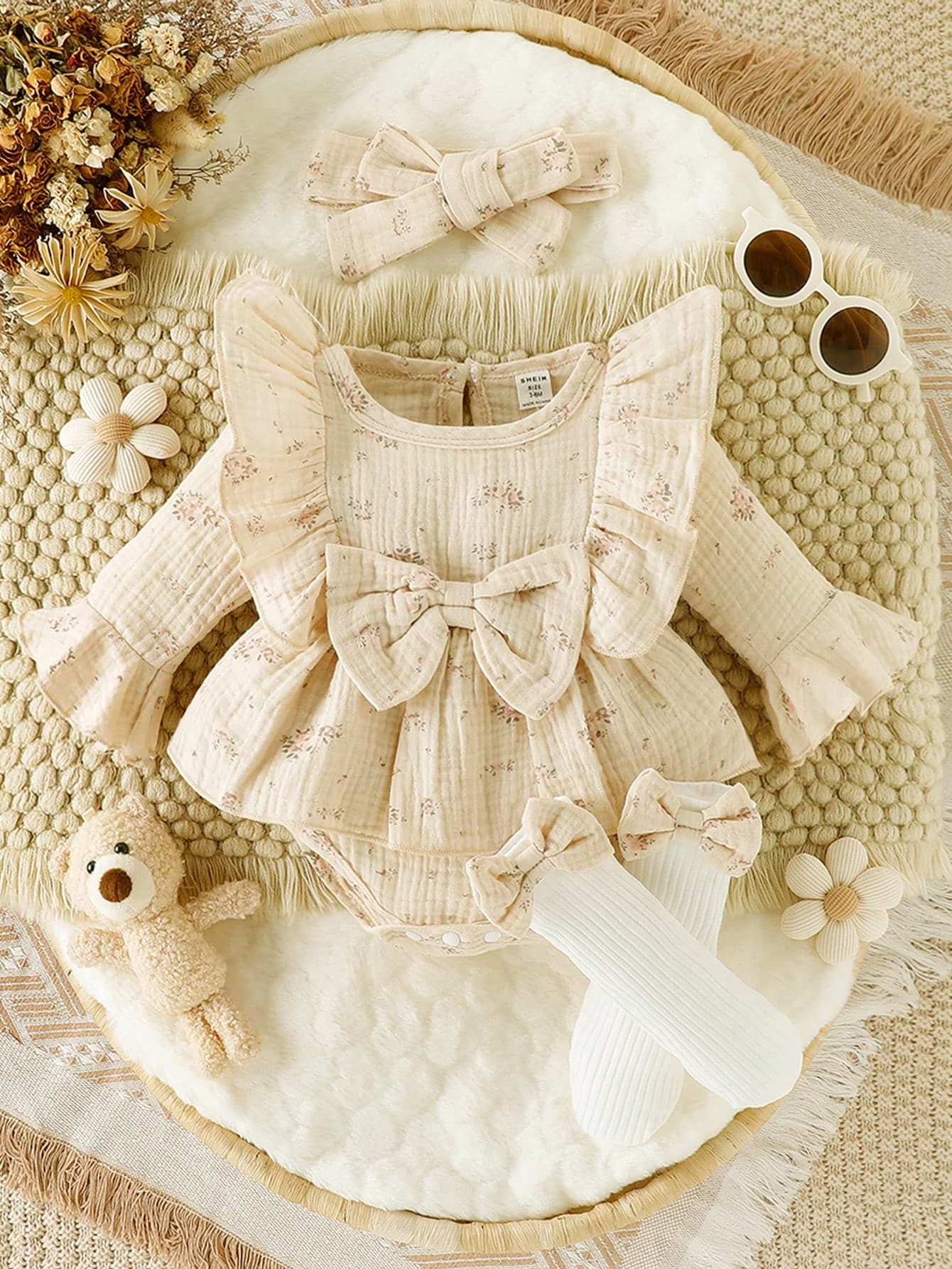 SHEIN Vintaside Kids Baby Girl Ruffle Trim Bow Front Flounce Sleeve Bodysuit & Headband