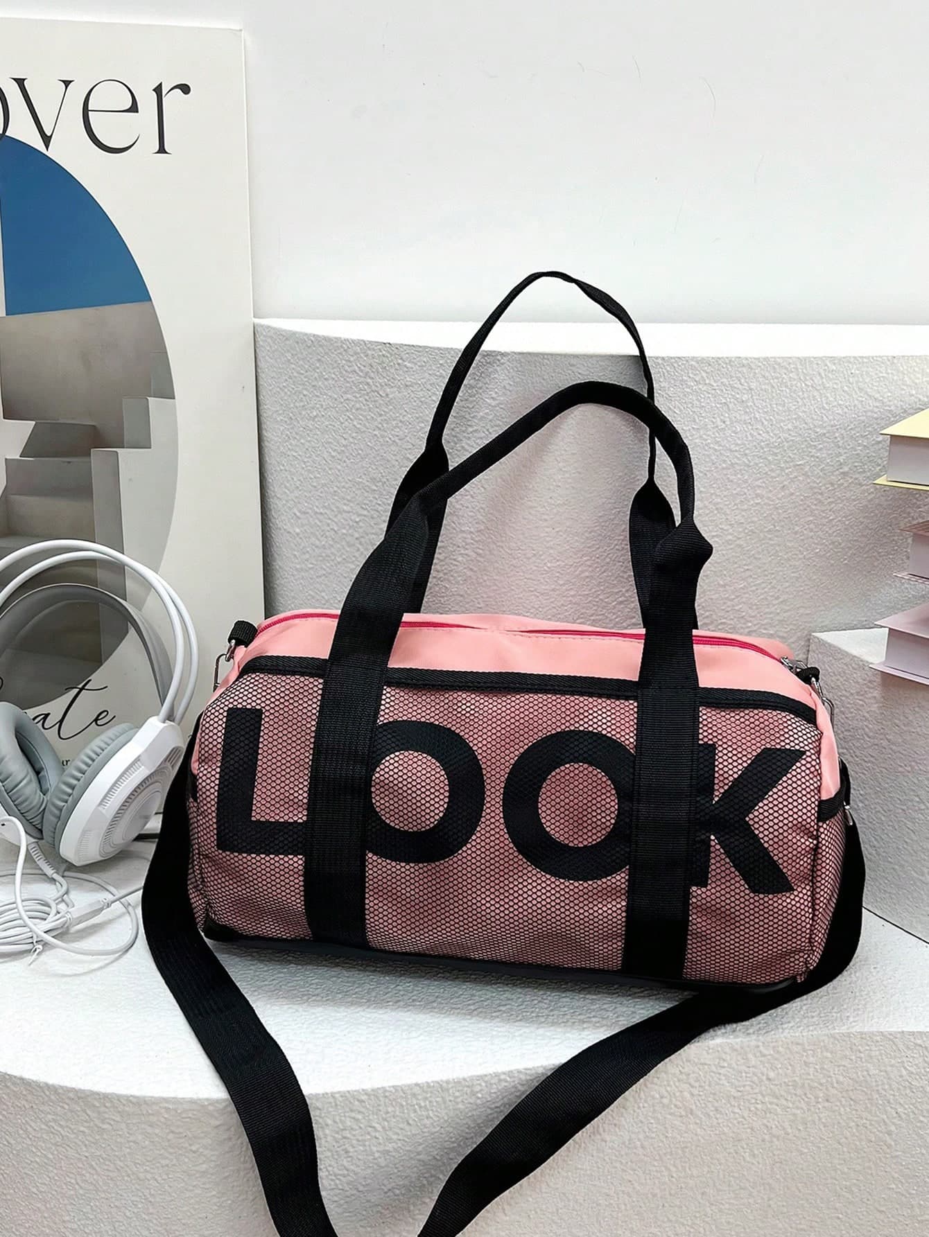 Letter Decor Nylon Material Large Capacity Short Trip Travel Duffel Bag, Gym Bag, Yoga Bag, Student Back To School Luggage Bag, Unisex Sport Bag For Sports For Fitness For Exercise Travel Bag For Vacation For Women For Men Travel Essential