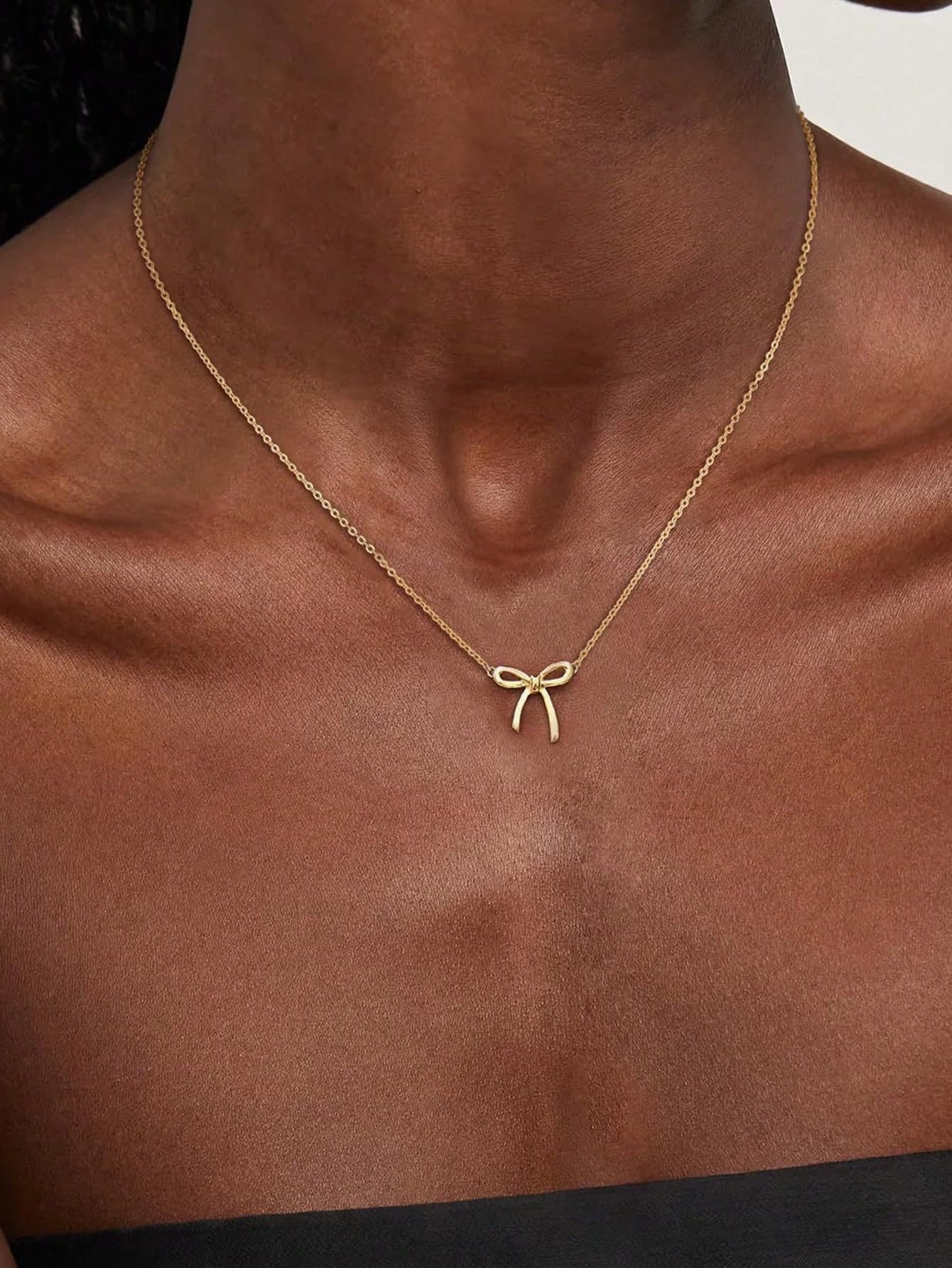 1pc Minimalist Gold-Plated Bow Pendant Necklace, Women's Casual Everyday Wear