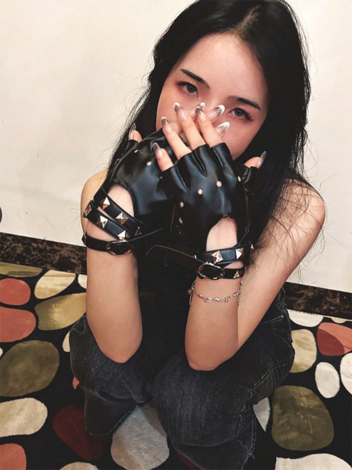 1 Pair Women's Personalized Fashion Holiday Dark Punk Rock Fingerless Gloves With Rivets Leather Inlays For Outdoor Music Festival Party Summer