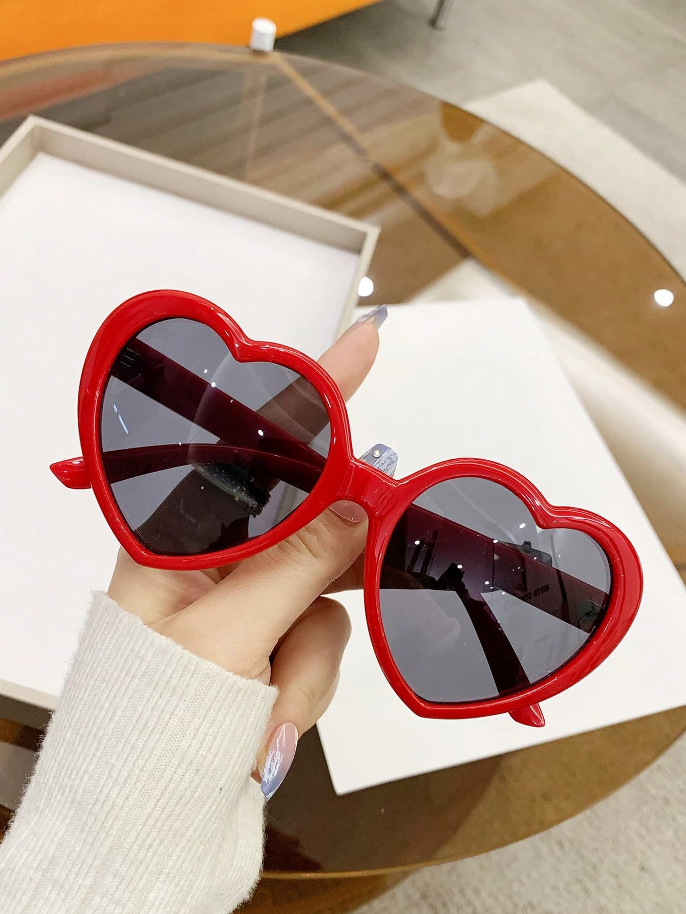 1pc Unisex Heart-Shaped Y2K Vintage Fashion Glasses, Suitable For Holiday, Party, Special Occasions For Summer Beach Vacation,Outdoor,Travel