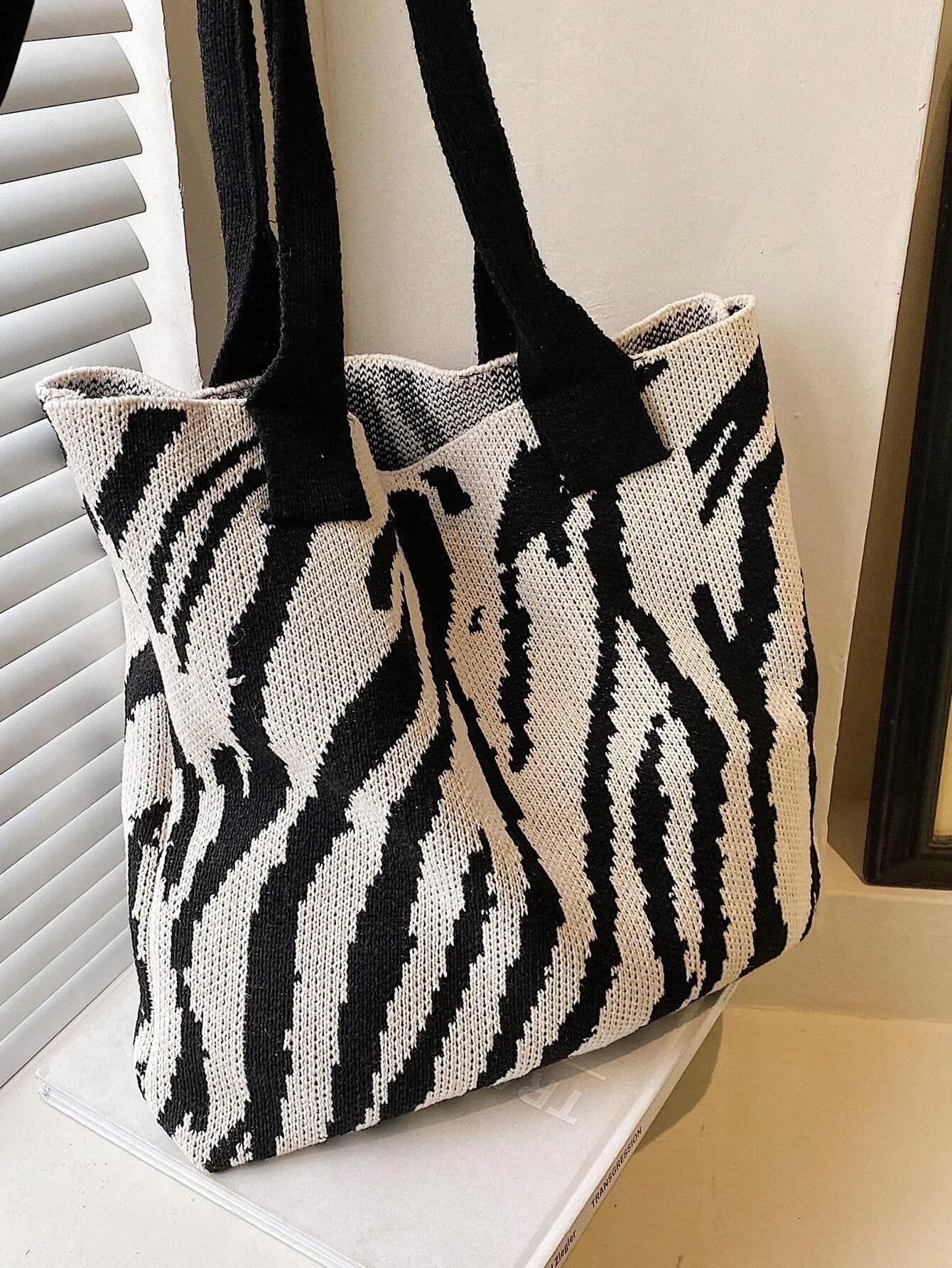 Women's Casual Commuter Contrast Color Large Capacity Crochet Tote Bag