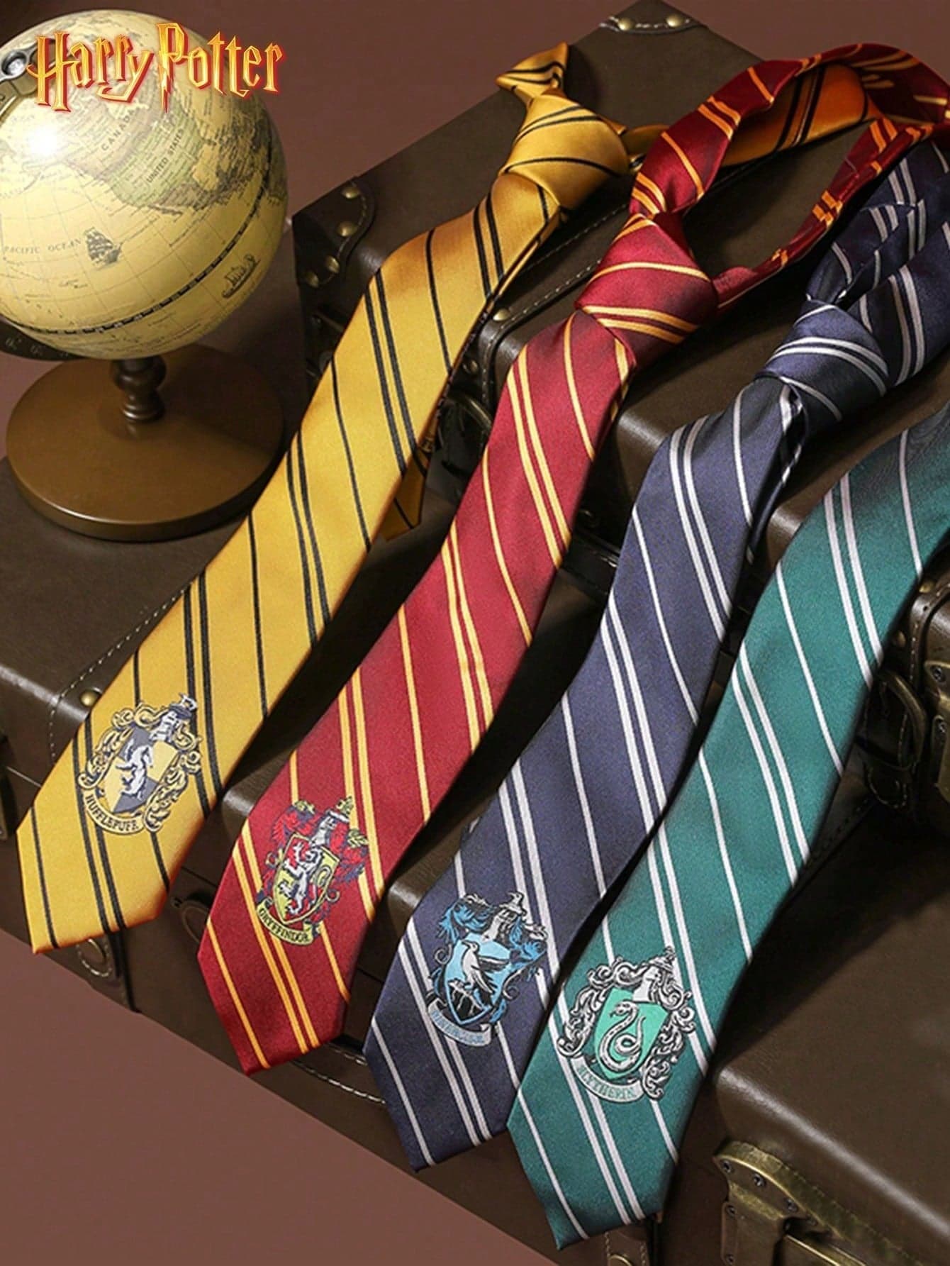 Warner Bros 1/4pcs Harry Potter Tie Badge Striped Knit Fashion Tie British Academy Style Party Costume Prop Birthday Christmas Halloween Tie