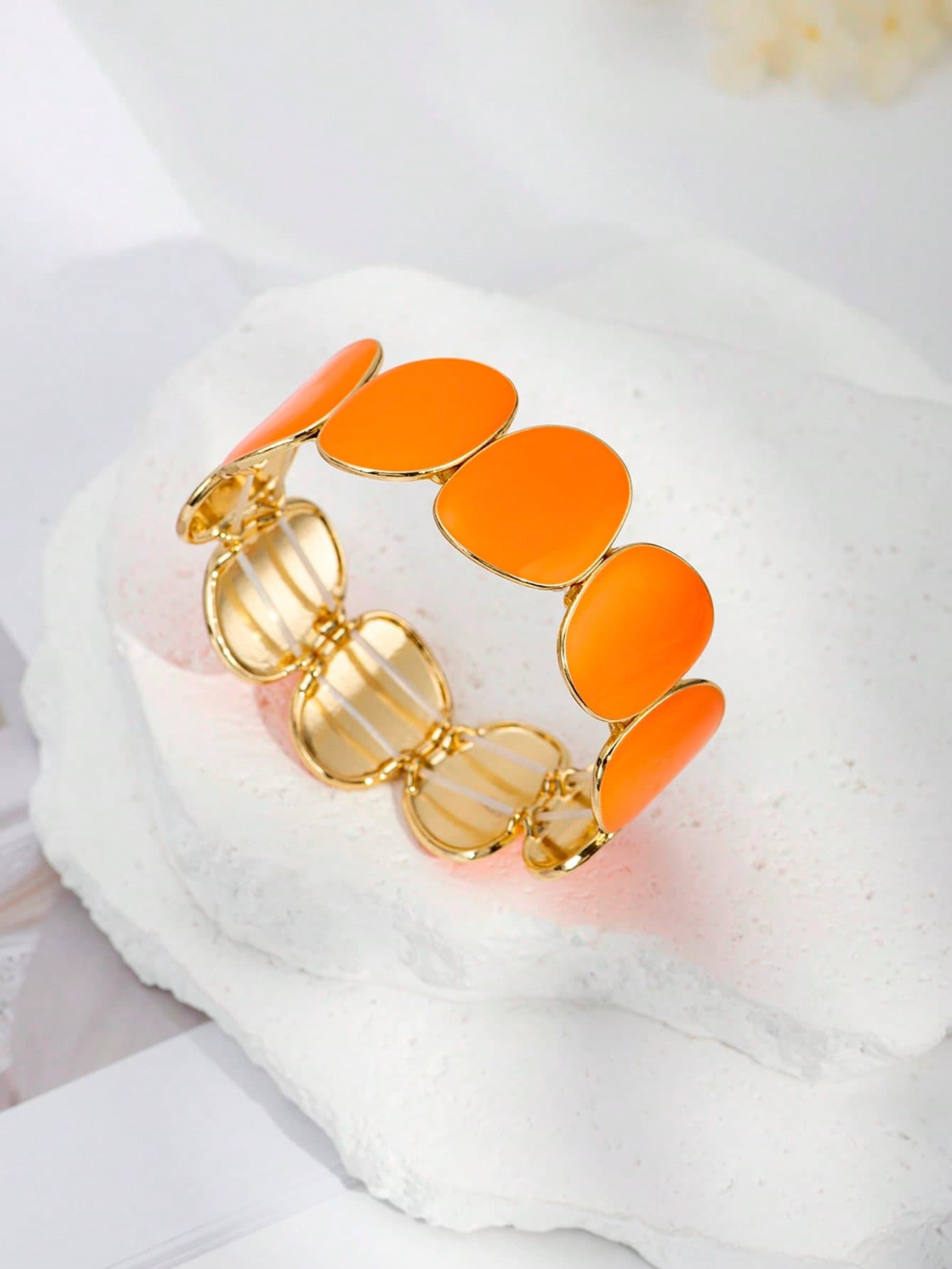 1pc Orange Minimalist Design Elegant Quality Women Bracelet, Suitable For Daily Wear And Gift Accessories