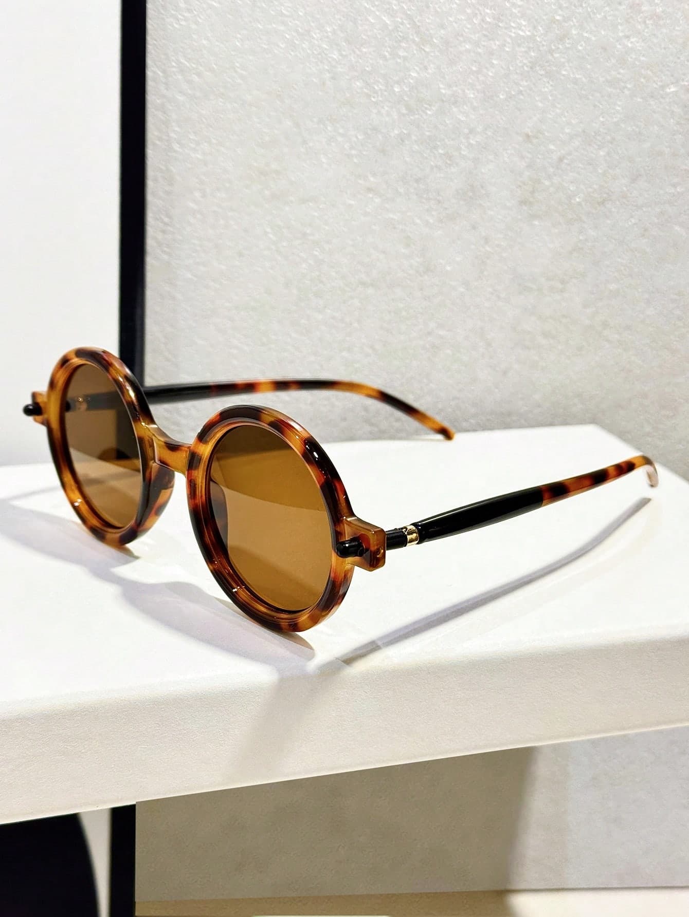 1pc Unisex Retro Street Y2K Style Colorblock Round Oversized Fashion Glasses, Fashion & Boho For Holiday & Daily Wear