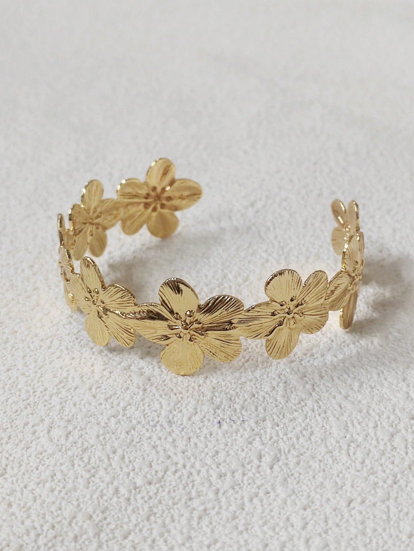 Gold Flower Openable Bangle Bracelet, Women Jewelry Accessory