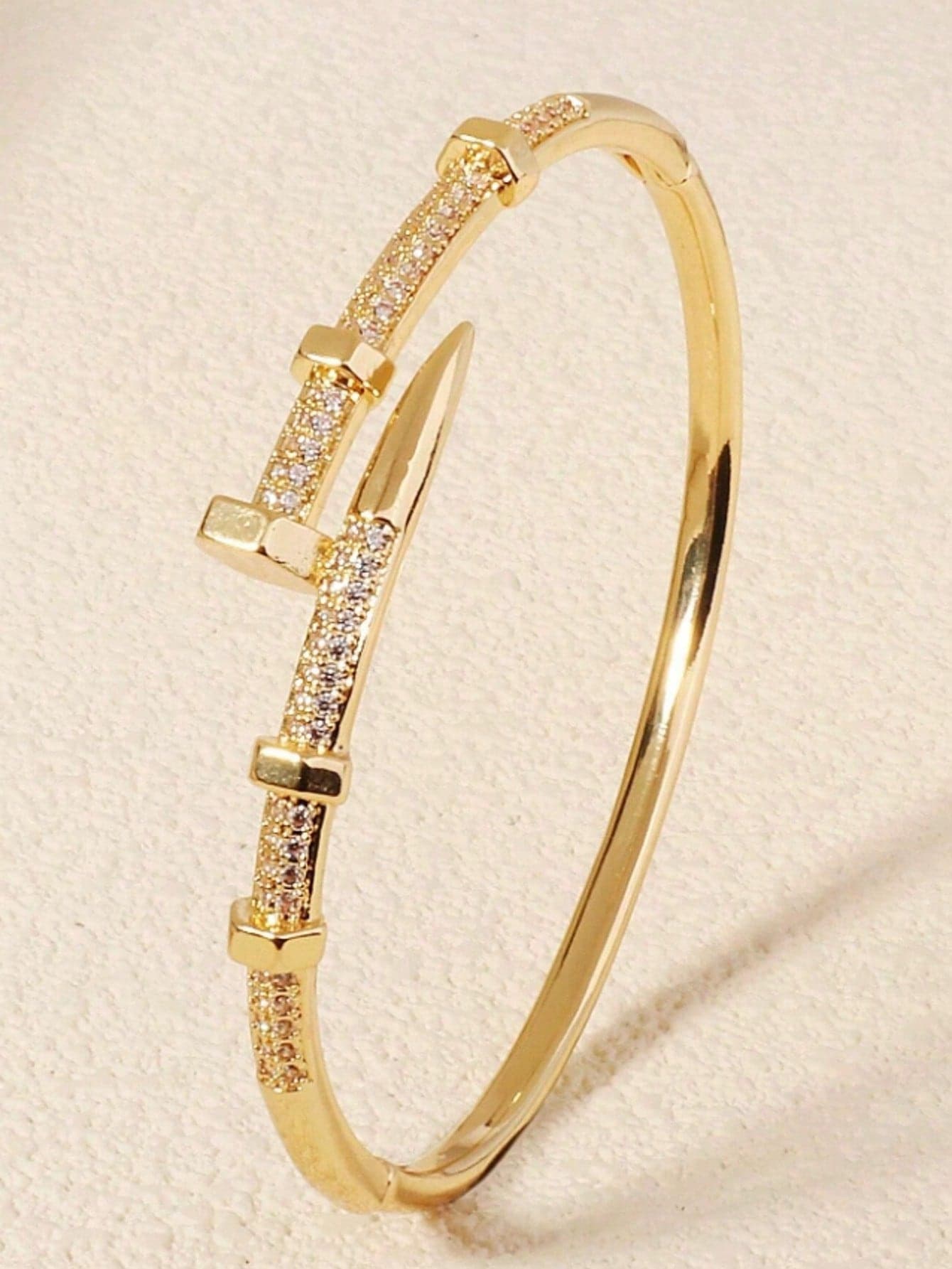 1pc Elegant Buckle Nail Bangle, Copper Micro-Inlaid Zirconia Bracelet Design High-End Cuff Bracelet, Suitable For Festival Gifts