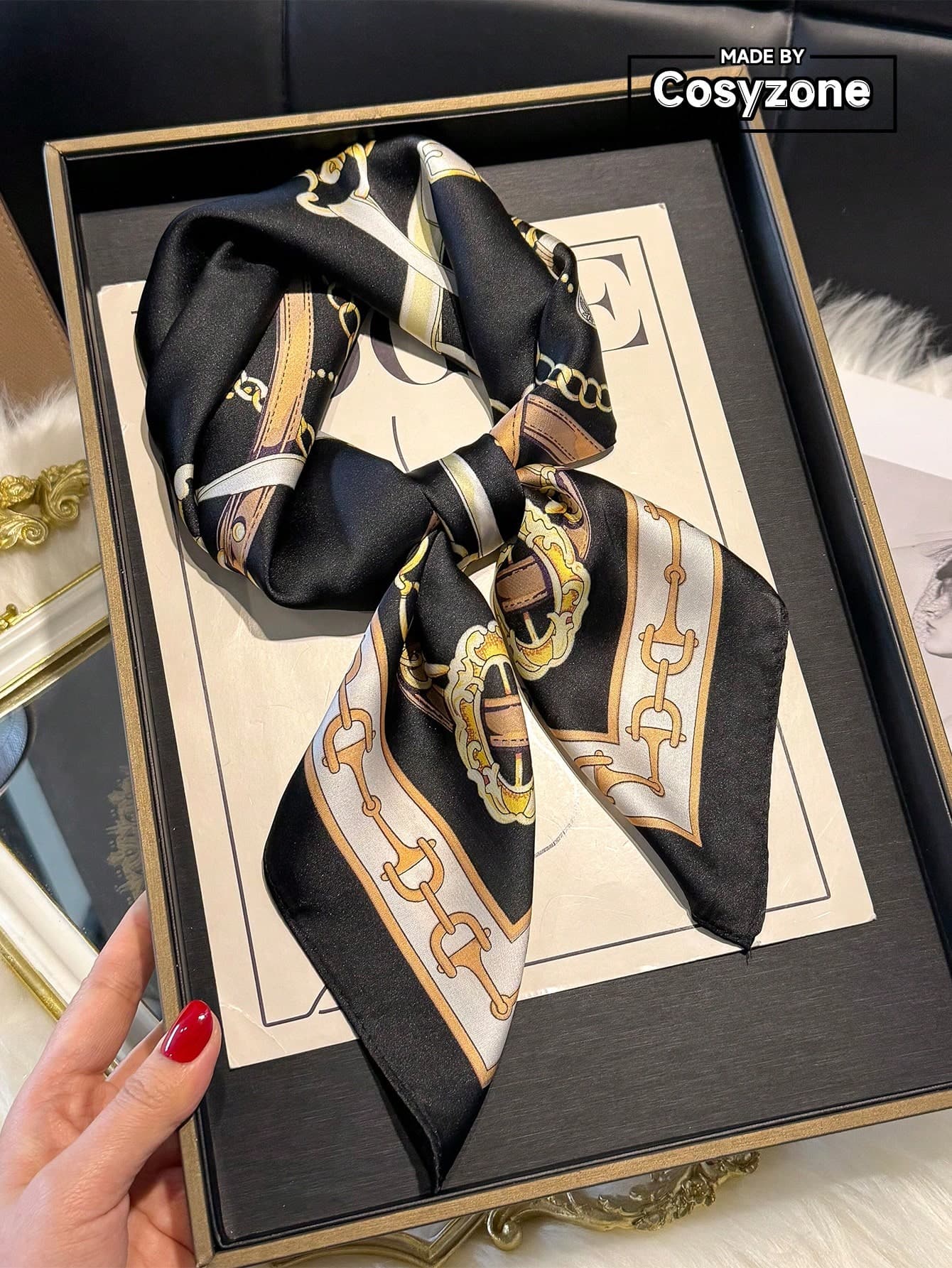 1pc Elegant Chain Print 70cm Square Scarf, Women Bandana Versatile Waist Belt Neckerchief Gift, Fashion Sash Hair Accessories For Daily Wear For Dress