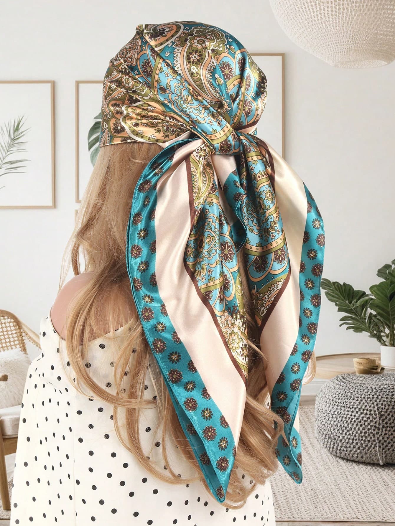 1pc Women Bandana Lightweight Paisley Pattern Square Scarf, Summer Beach Holiday Shawl, Gift For Her For Dress