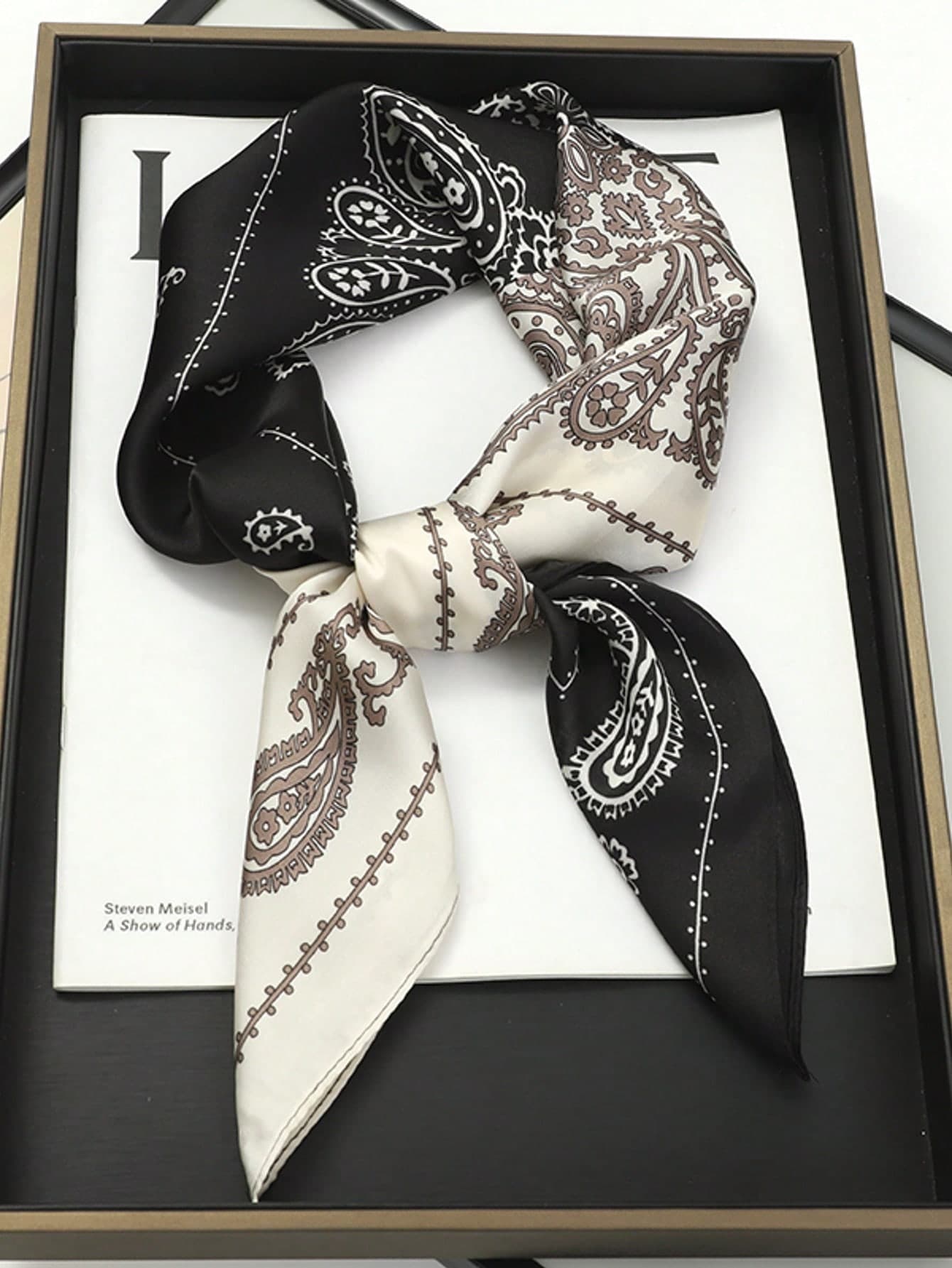 1pc Bohemian Paisley Pattern Silk Scarf, Size 27.5" X 27.5", Fashionable Design, Suitable For Daily Wear