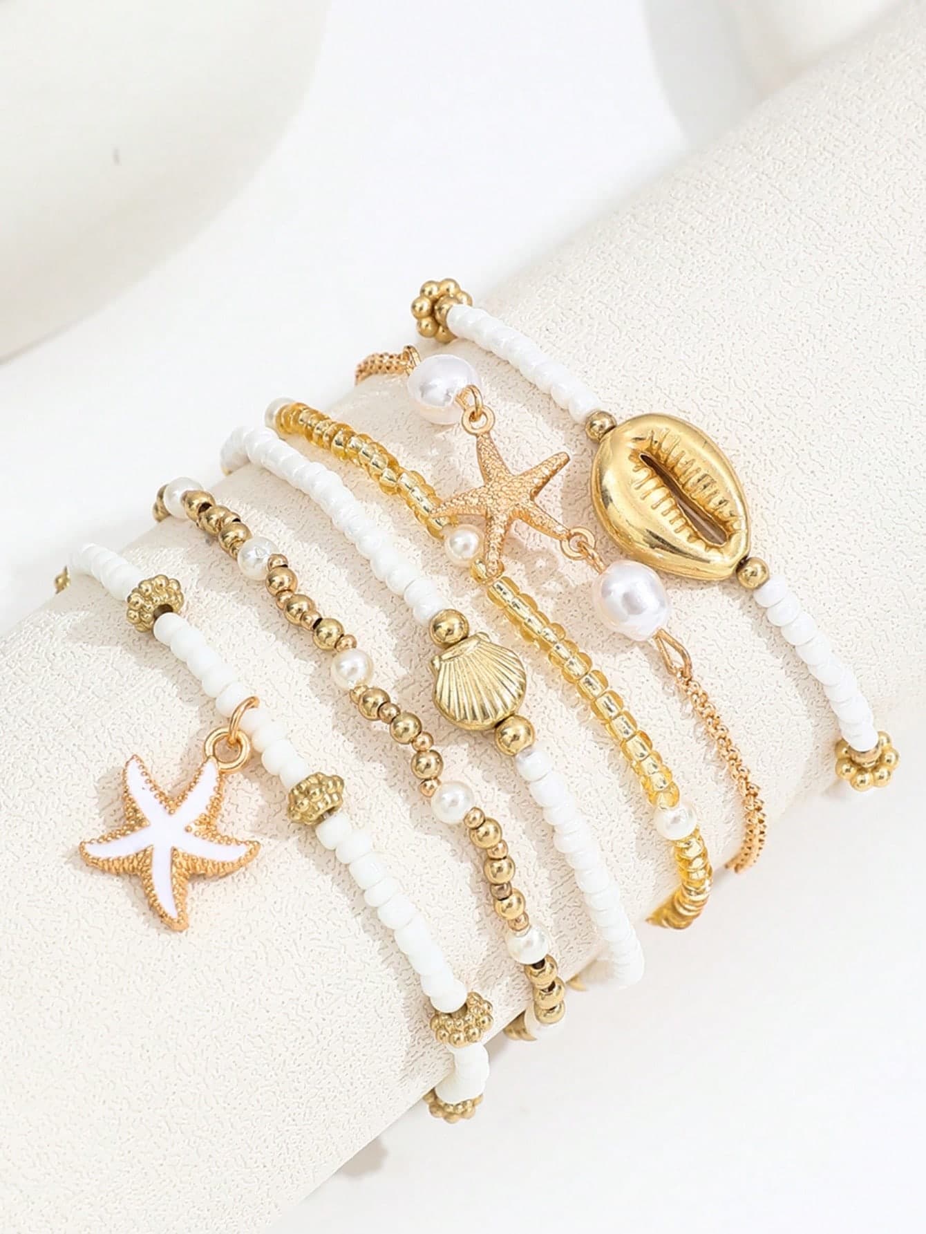 6pcs/Set Bohemian Shell & Bead Bracelet With Starfish Pendant, Women Bracelet (Beads Are Randomly Placed)