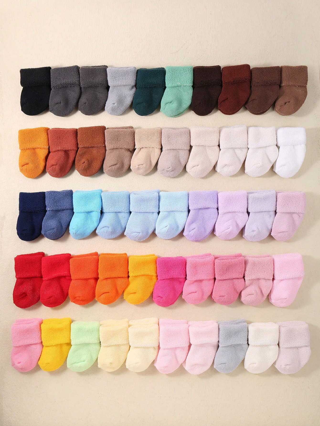 10/5 Pairs Baby Thick Wool Socks, Random Colors. These Warm Socks Are Suitable For Autumn And Winter Seasons, For Both Baby Boys And Girls. They Are Thicker Design. With Thick And Warm Lining, They Are An Ideal Choice For Babies In Autumn And Winter.