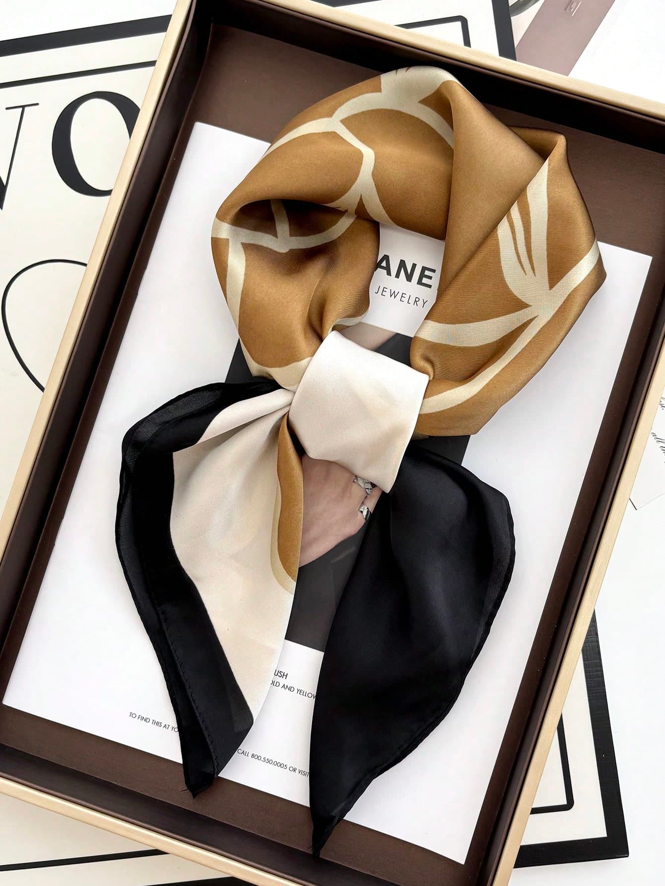 1pc Women Small Satin Square Print Wrap Handkerchief Bandana Neck Hair Skinny Tie Scarves Shawls