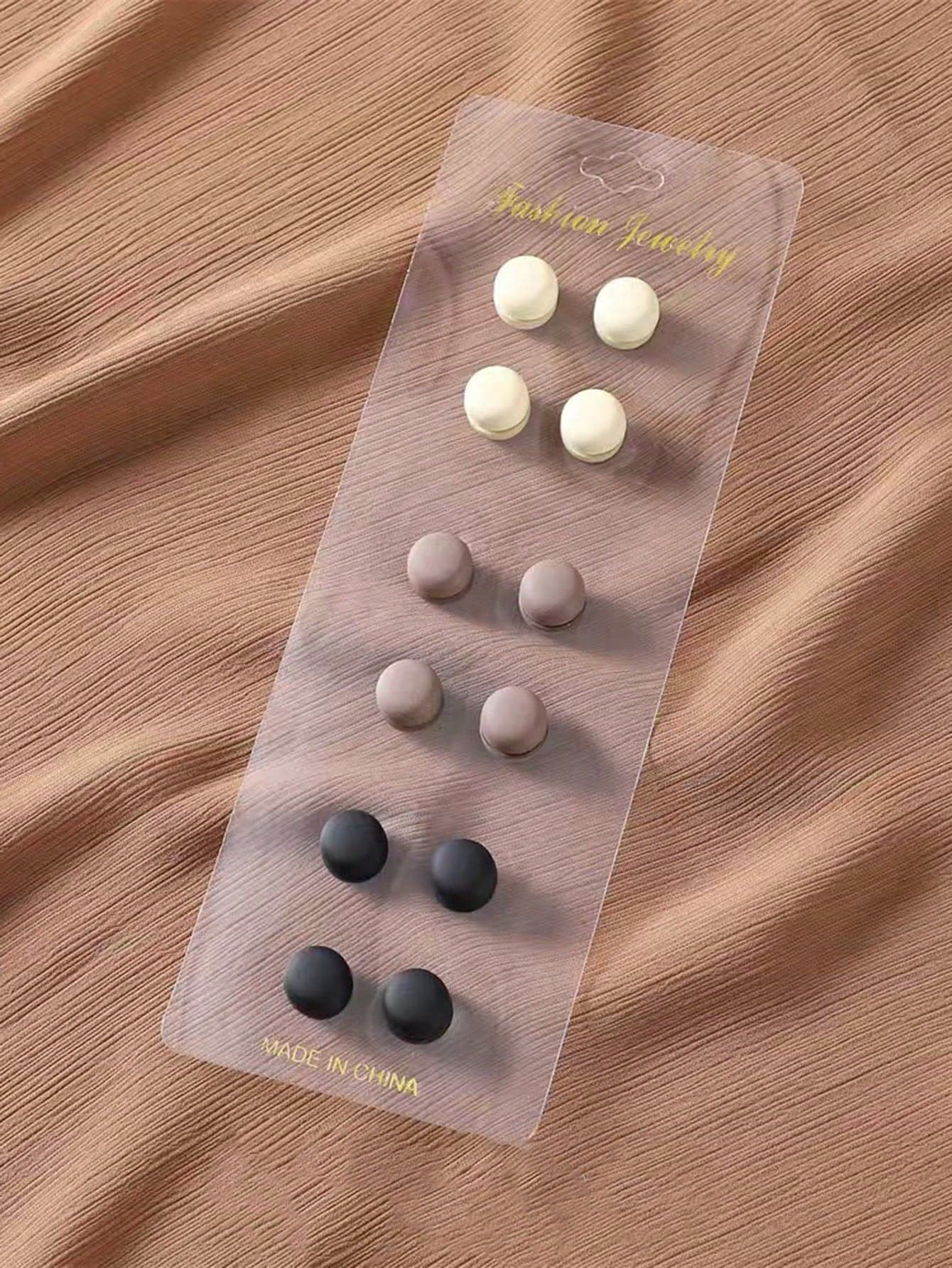 12pcs Multi-Functional Magnetic Scarf Buttons,Colorful Brooch Pins For Women Clothing Scarves,3 Colors (No Card Paper)