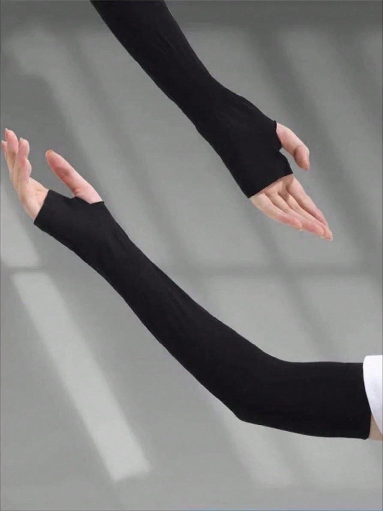 1 Pair Of Solid Color Long Gloves Without Fingers, Outdoor Sun Protection Sleeves, UV Resistant Thin Design