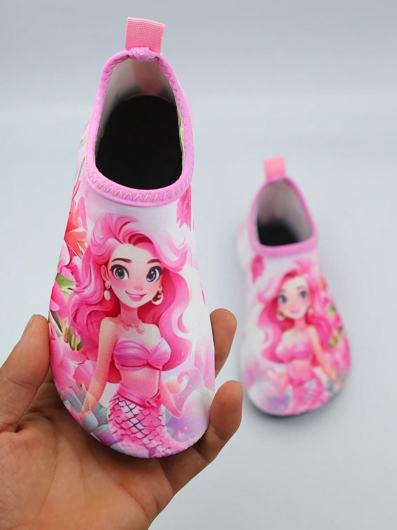 Kids Cartoon Mermaid Water Shoes - Rose Pink Quick-Dry Design, Suitable For Beach, Surfing And Water Park | Lightweight Anti-Scratch Sole | CE Certified, Sizes From Toddler To Youth 22-35