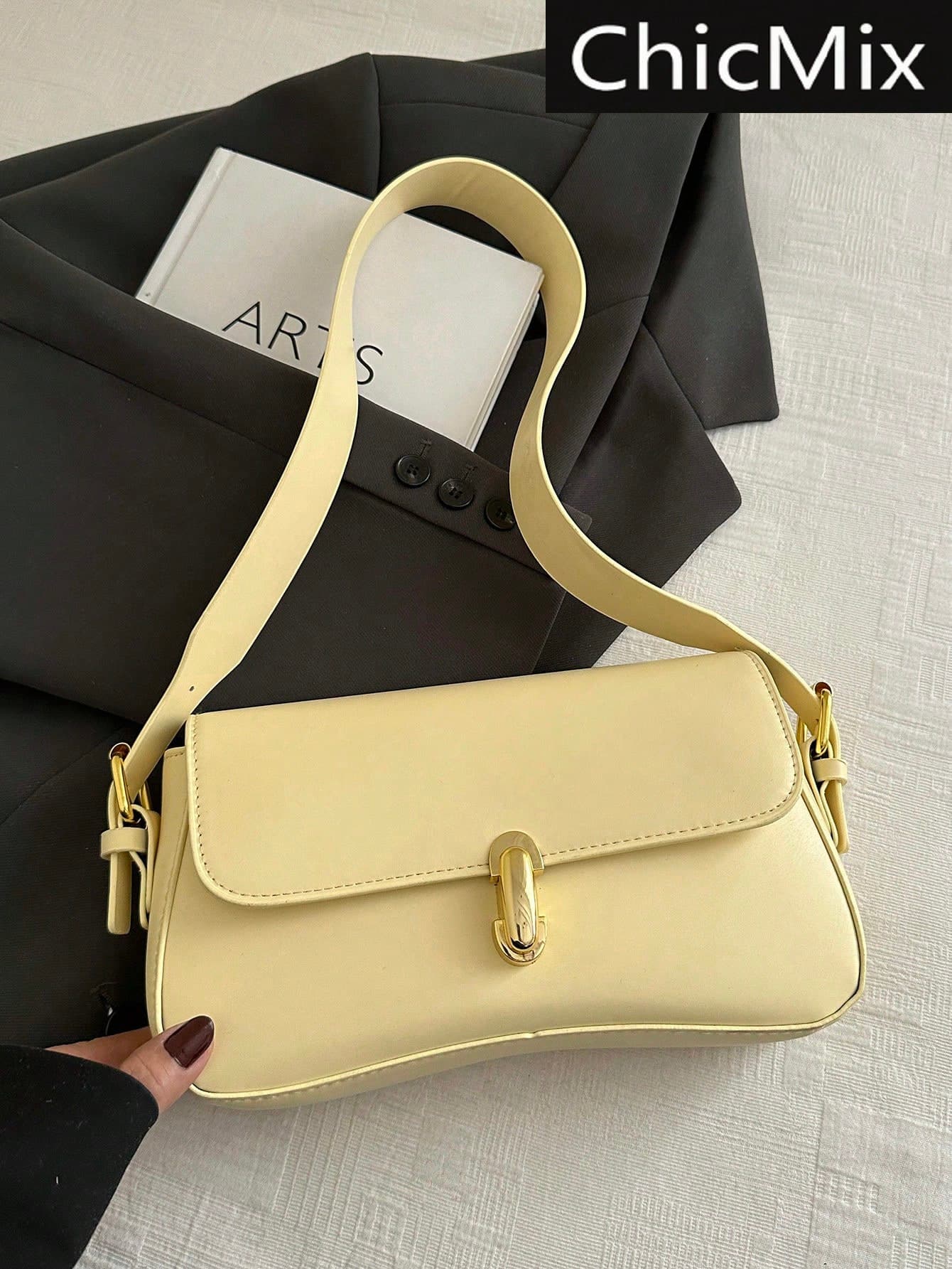 New Fashion Solid Color Metal Decor Shoulder Bag, Minimalist Elegant, Suitable For Women To Carry Under Arm, Can Be Used For Shopping, Wallet Carrying, Casual Outings, Especially Suitable For Young Women, College Students, Career Starters, White-Collar Workers. Also Very Suitable For Office, University, Work, Business, Outdoor Activities, Travel And Outings.