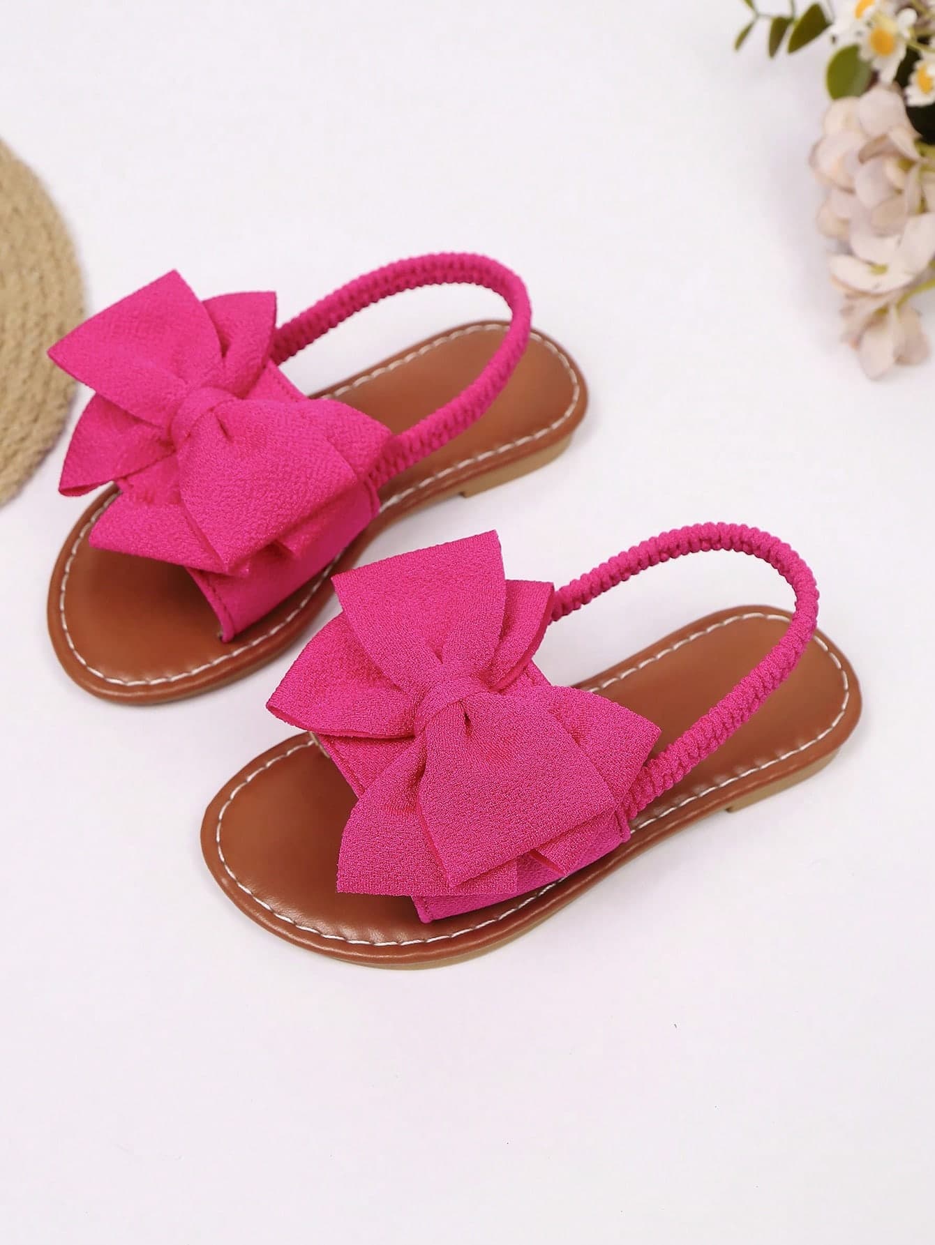 1 Pair Fuchsia Plus Size Girls' Flat Sandals, Solid Color Mesh Bow Decor Adjustable Strap, Round Toe Non-Slip Lightweight Sole, Fashion Cute Roman Sandals Suitable For 3-15 Years Old Female Students Daily, Party, Travel, Spring/Summer 2025