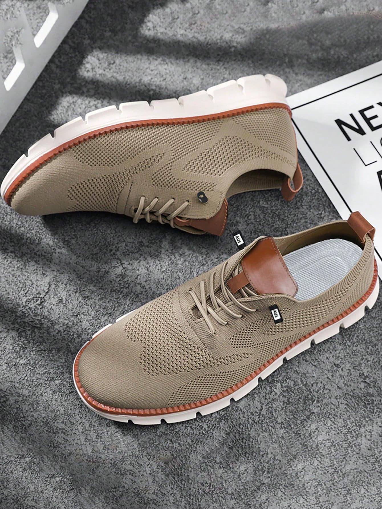 OBOVAY Men's Fashion Versatile Comfortable Sports Casual Sneakers