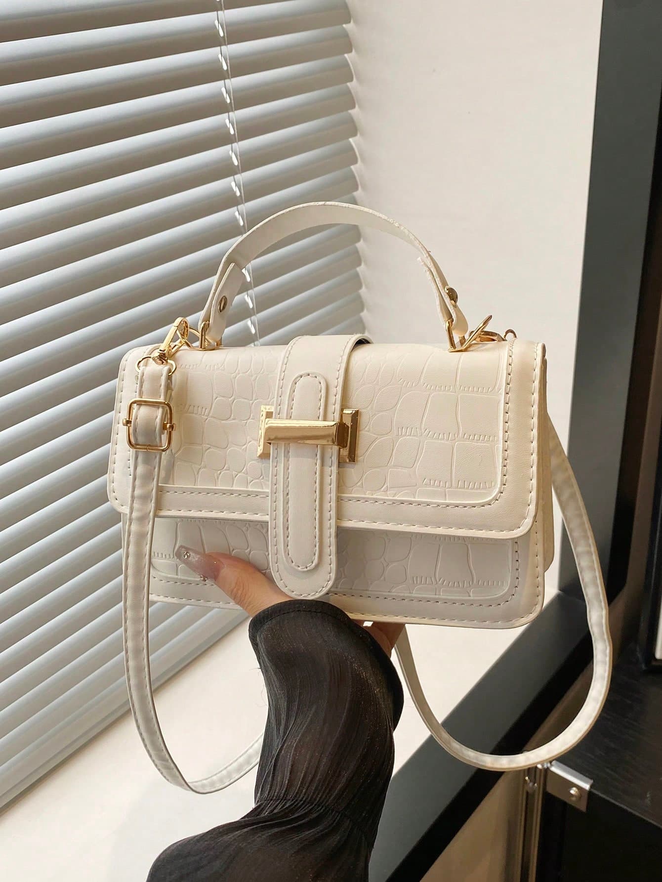 2026 Autumn New Crocodile Embossed Handbag Women Shoulder Bag Solid Color Small Square Crossbody Bag