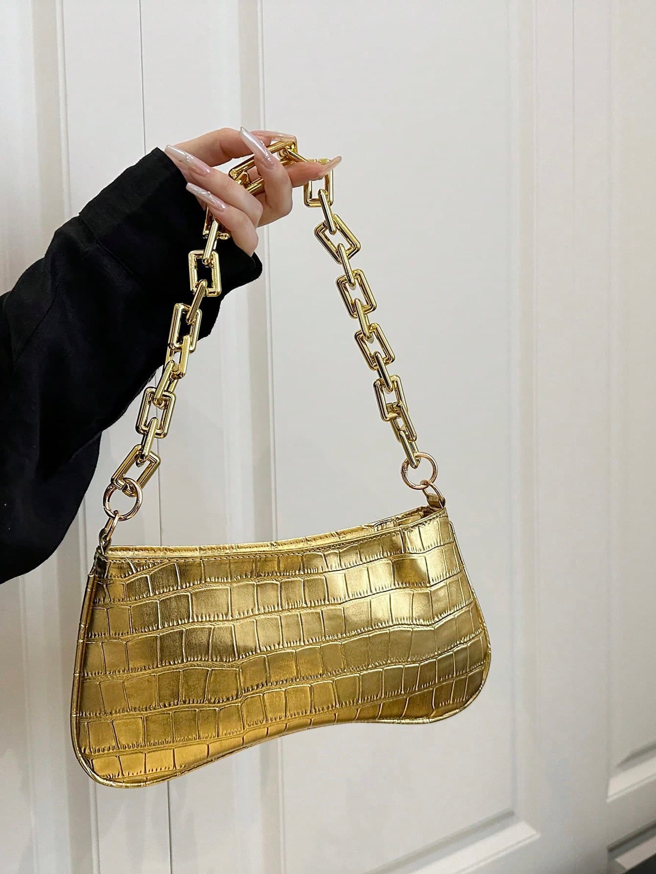Women's Fashion Gold Chunky Chain Crocodile Embossed Baguette Bag , Gold Bag
