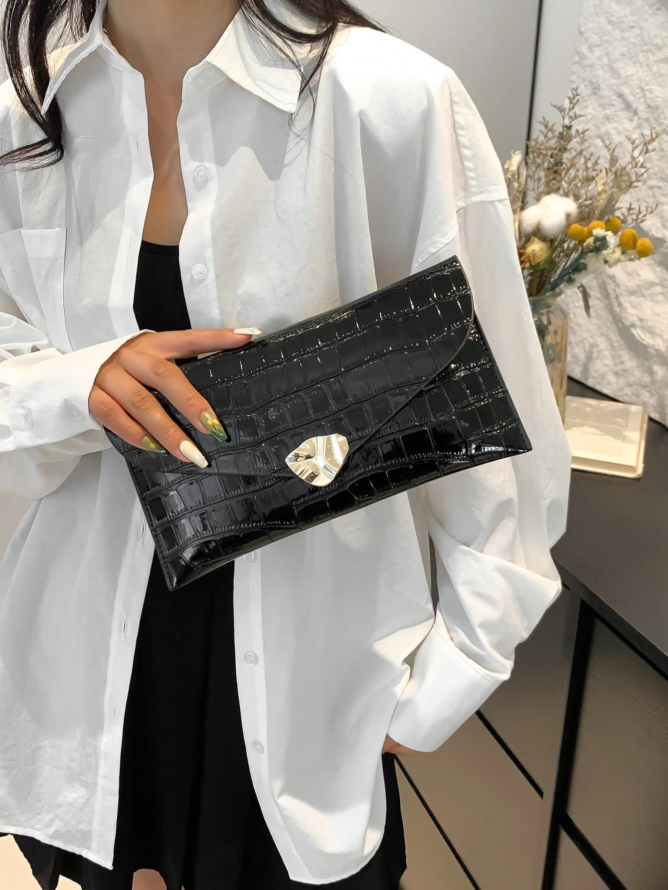 Fashionable Luminous Minimalist Clutch Bag For Women, Floral Embossed Sequin Envelope Bag For Nightclub