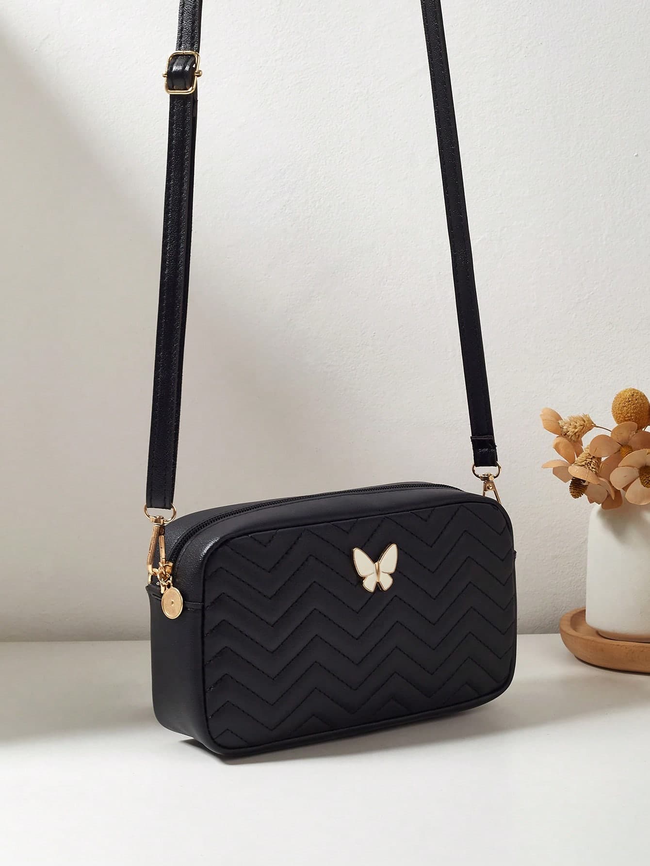 Fashionable Casual Women's Handbag, Detachable & Adjustable Shoulder Strap, Small Square Crossbody Bag, Elegant Butterfly Buckle & Zipper Design, Suitable For Travel And Shopping