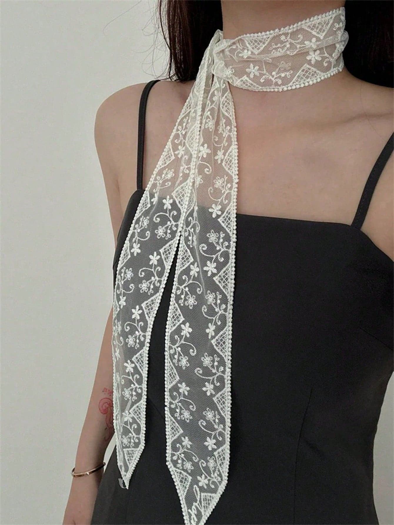 1pc Soft Elegant Lace Scarf, Fashionable Floral Embroidered Scarf, Versatile For Office Ladies As Wristband, Headband, Neck Scarf