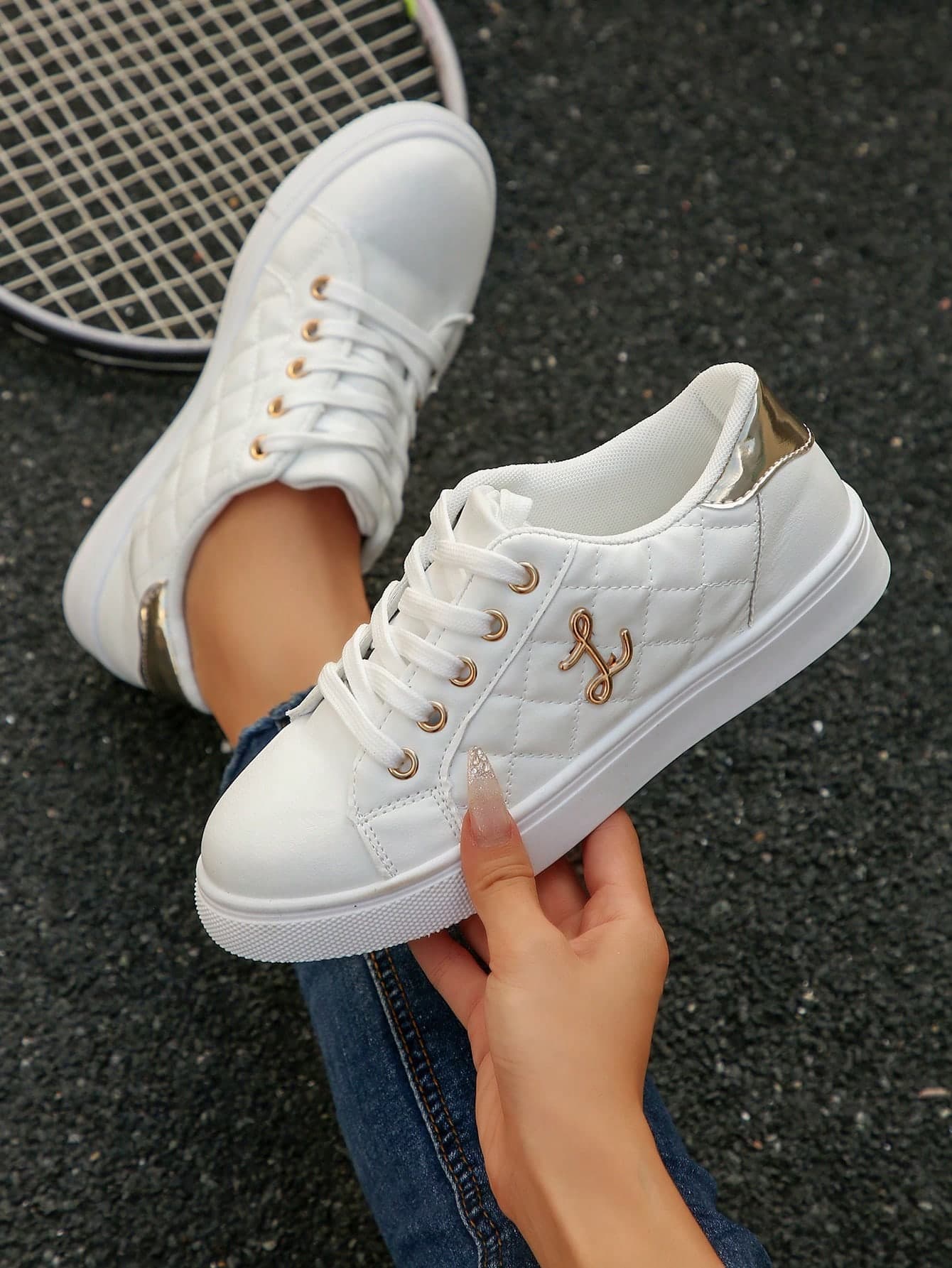 Women's New Spring/Autumn Black Flat Round Toe Lace-Up PU Synthetic Leather Upper Lightweight Versatile Casual Sports Sneakers Board Shoes Student Shoes, Multiple Colors Available