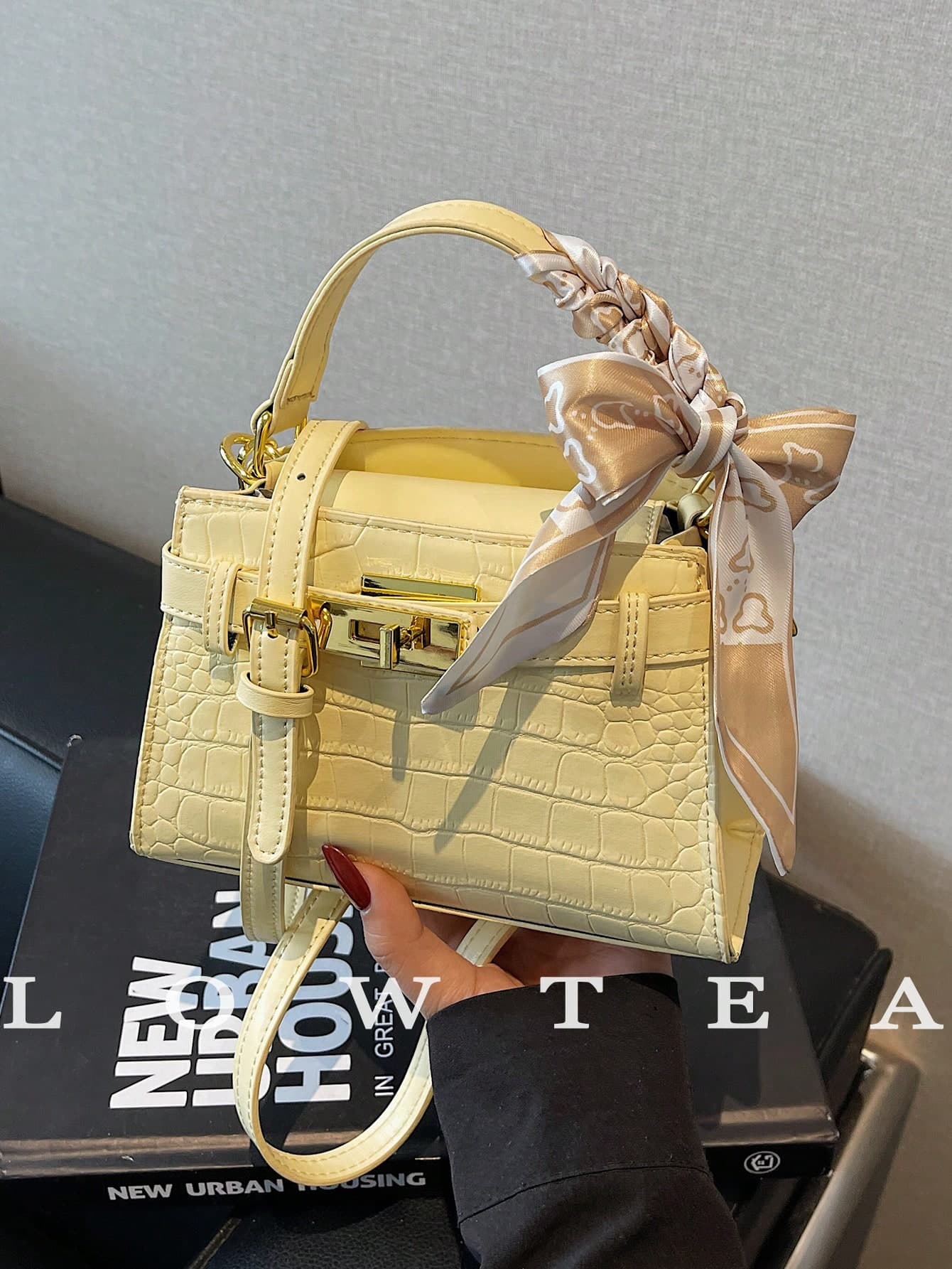 1pc Low Tea Solid Color PU Tote Bag,  Detachable And Adjustable Shoulder Strap, Suitable For Travel, Shopping, Dating,  Yellow