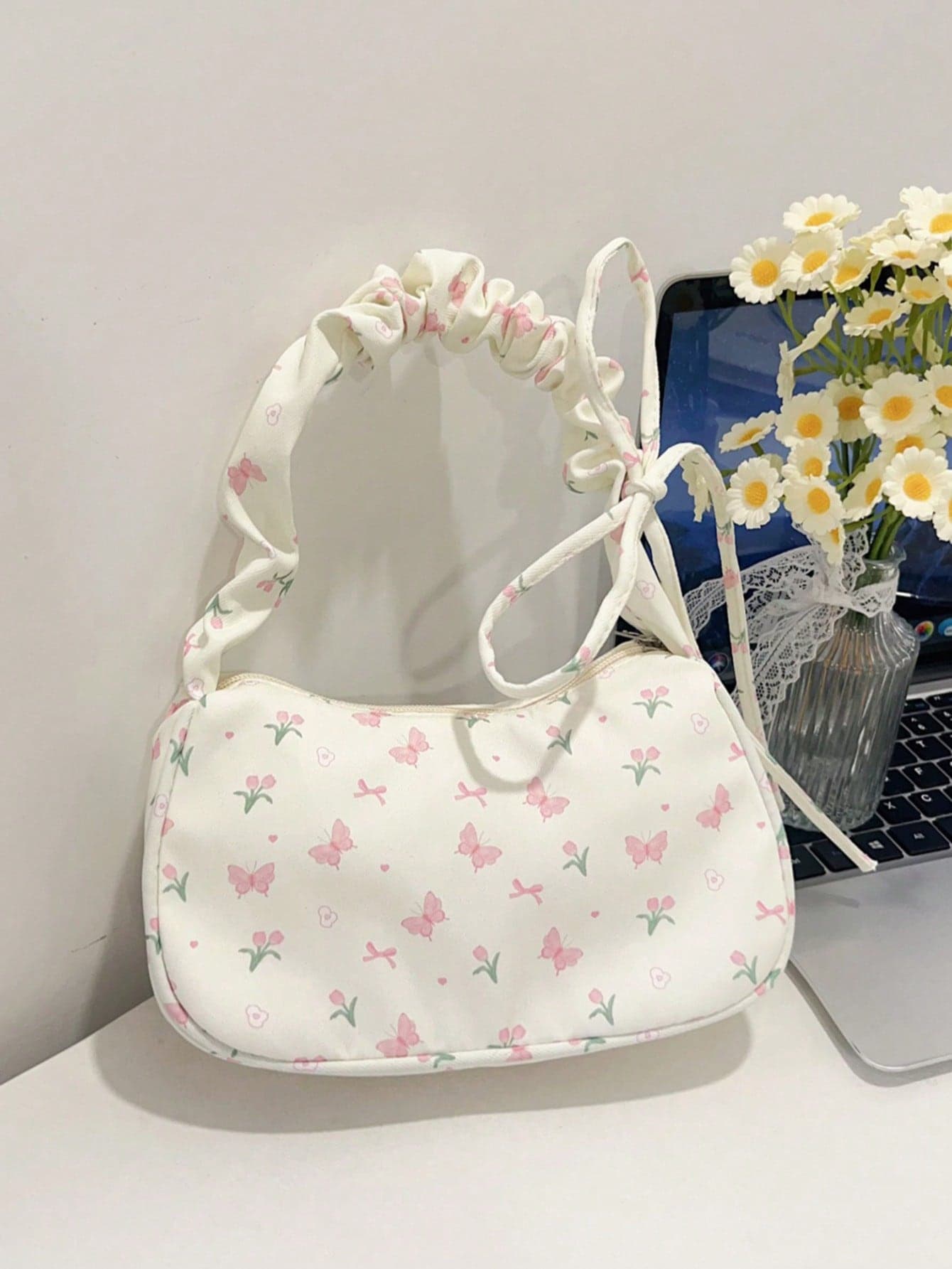 1pc White Nylon Fabric Smooth Zipper Bow Print Drawstring Shoulder Strap Design Fashion Versatile Casual Summer Cross-Border New Niche Shoulder Bag, Suitable For Women's Daily Use, Cream Bag ,Beach Bag