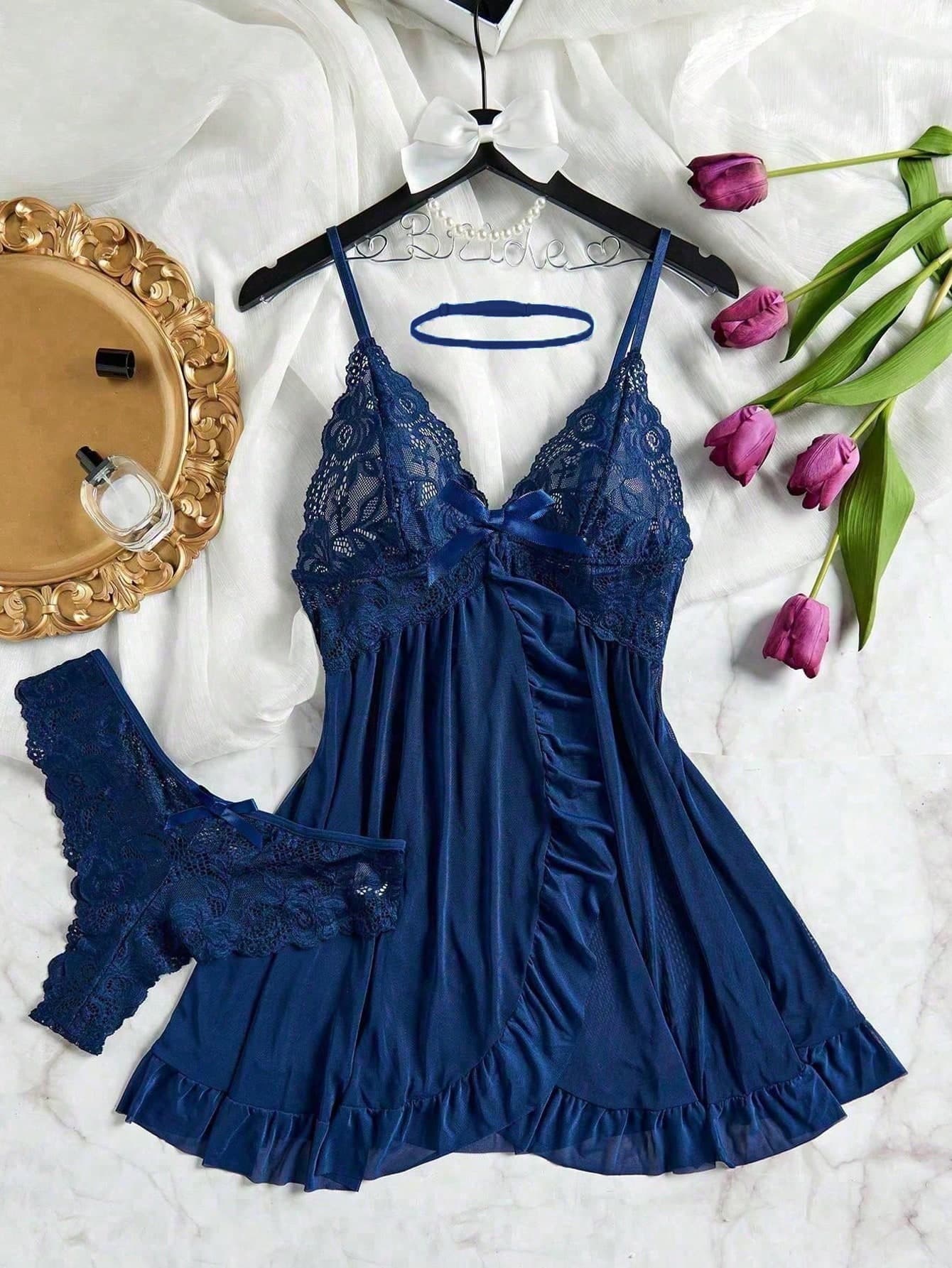 SOFUSEN 3pcs/Set Women Sexy Deep V Lace Lotus Lingerie Set, Versatile Sexy Underwear Set For Bedroom, Bathroom, Party, Clubbing