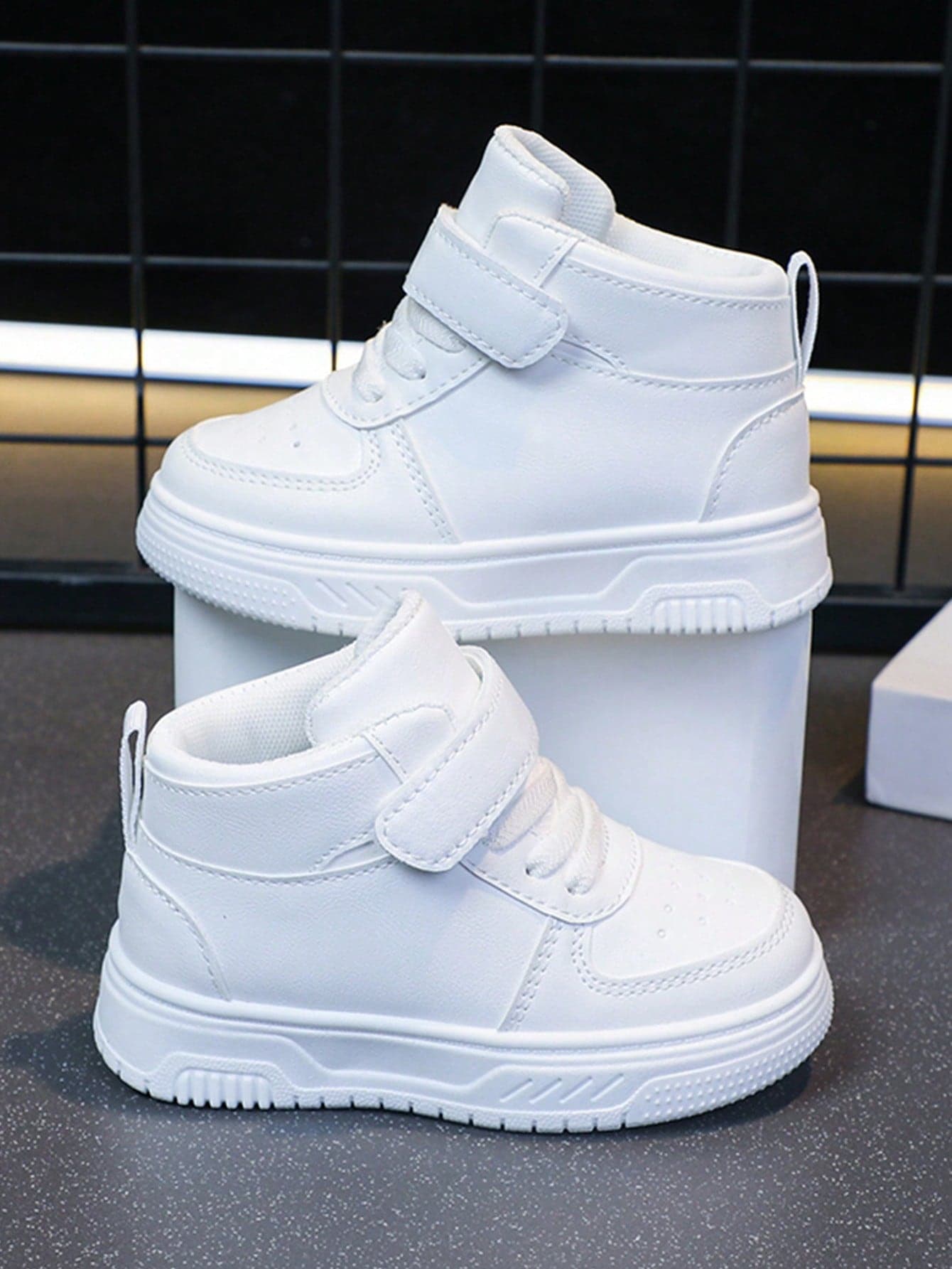 1 Pair High-Top Comfortable Flat Casual Sports Shoes For Infant Toddler Kids, Suitable For Daily Outdoor Wear All Seasons