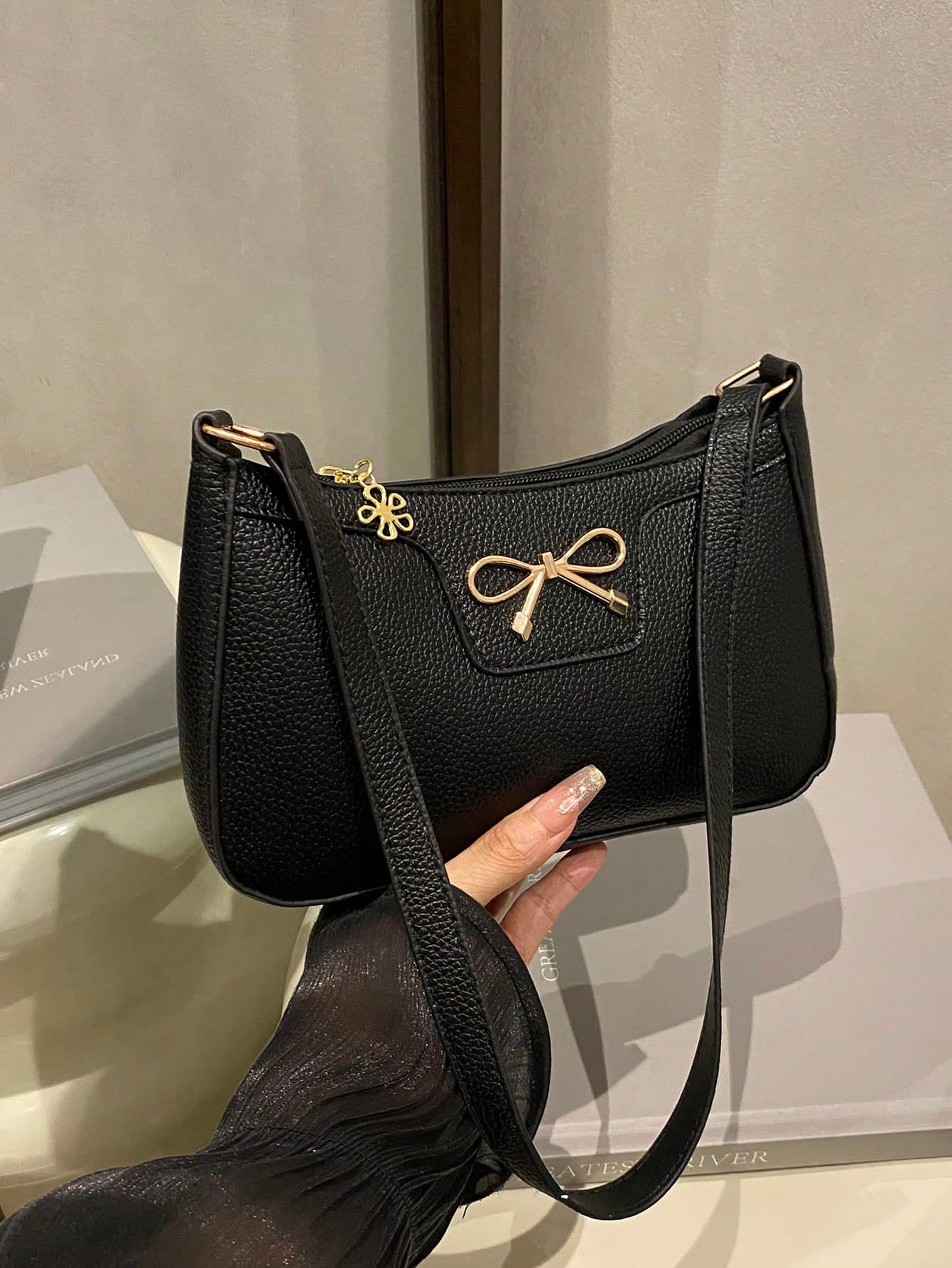 1pc Elegant Women's Crescent Shoulder Bag - Casual Chic Faux Leather Underarm Bag, Polyester Lining, Solid Color Zipper Handbag, Suitable For Various Occasions, Dating, Travel, Gift For Girlfriend, Valentine's Day Gift, Expression Of Love , Valentine's Day , Valentine's Day