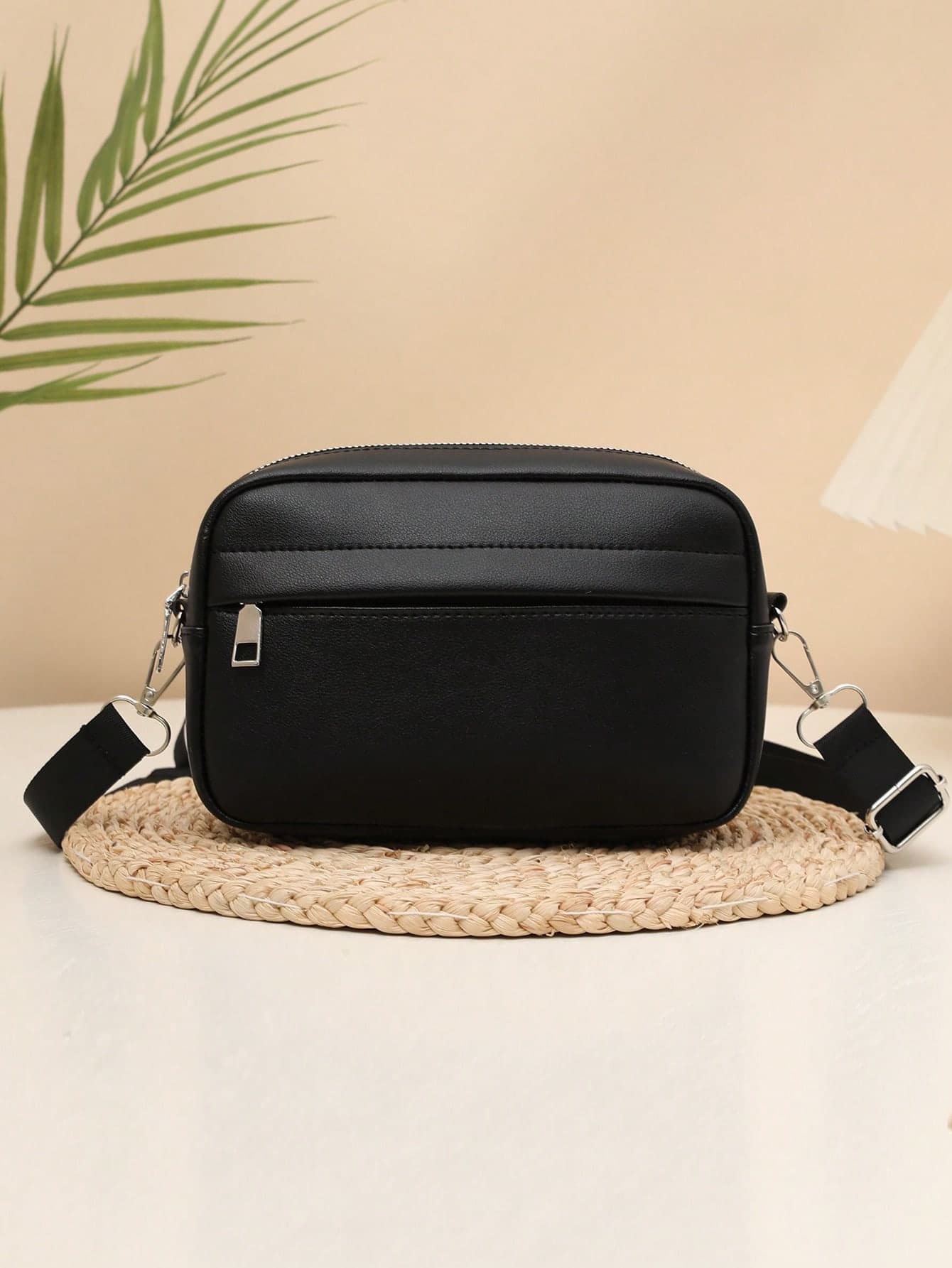 Fashion Simple Red Backpack Travel Gym Bag Mini Bag Men Children Christmas Gift Essential Holiday Beach Summer Waterproof Lightweight Large Capacity Portable Accessories Basketball Football Storage Bag Backpack School Bag Clothes Storage, Back To School Travel Essential Beach Bag , Work Bag, Work Bag, Easter, Tote Bags For University, Pouch For Phones