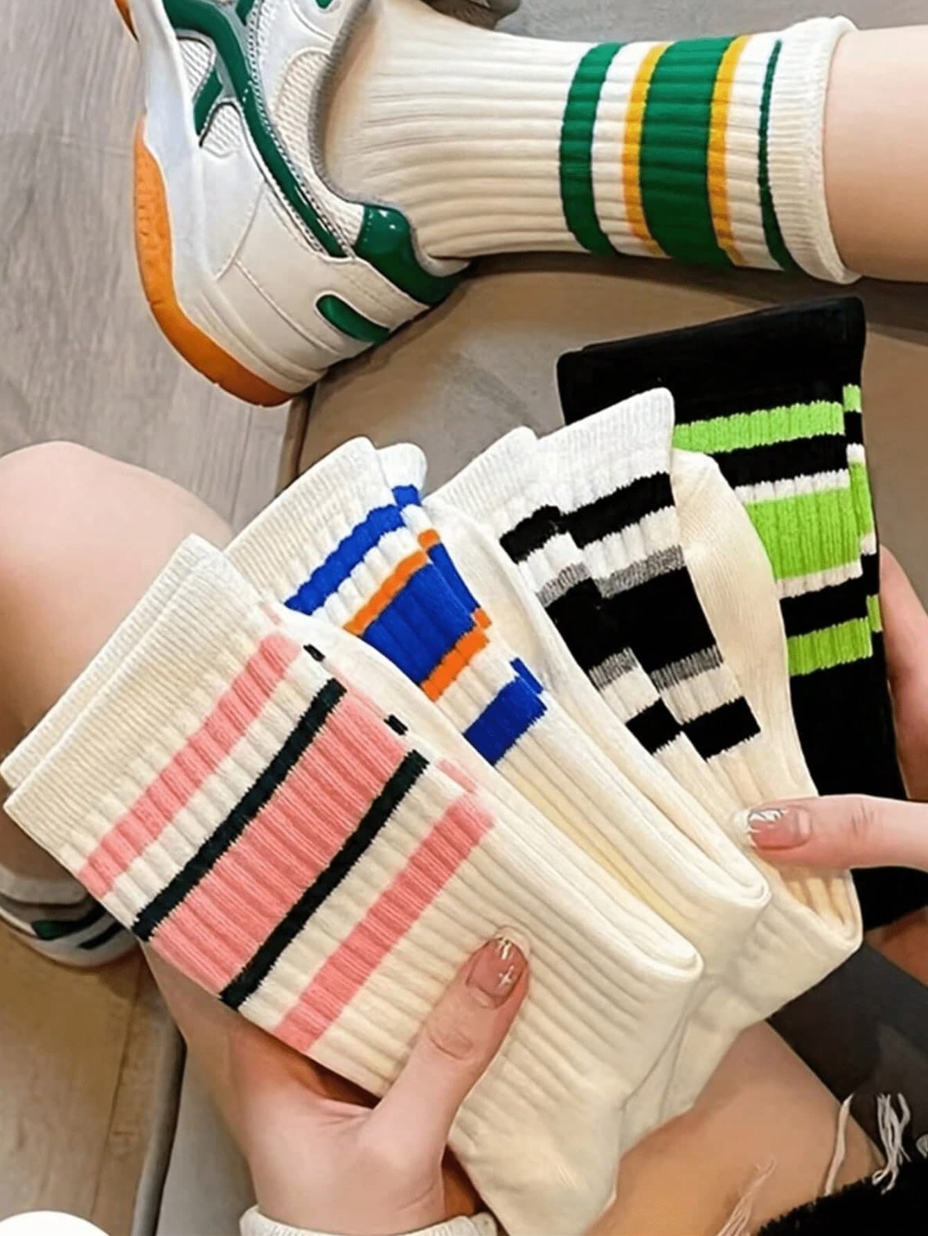 1/3/5/10 Double Stripe Pattern Layered Sports Socks, Women's Spring And Autumn New Casual Mid-Calf Socks, Comfortable And Soft, Suitable For Students, Fashionable And Versatile Stripe Design