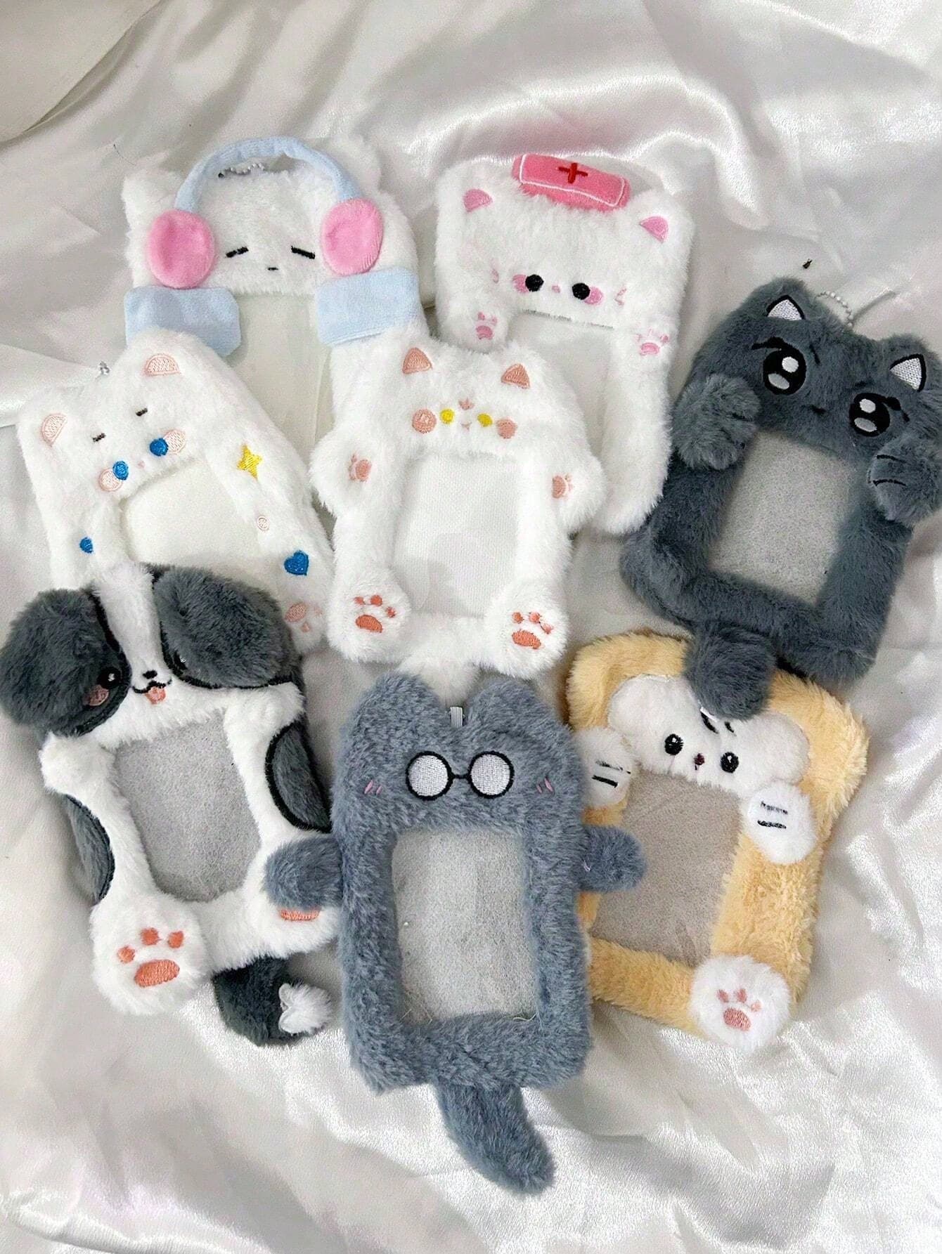 1pc Super Cute Fluffy Transparent Cartoon Card Holder, Celebrity Photo Display Case, Ins Style Transparent Cartoon Plush Card Sleeve, 3-Inch Instant Photo Display Hanging Accessory, Idol Album Card Storage Pouch