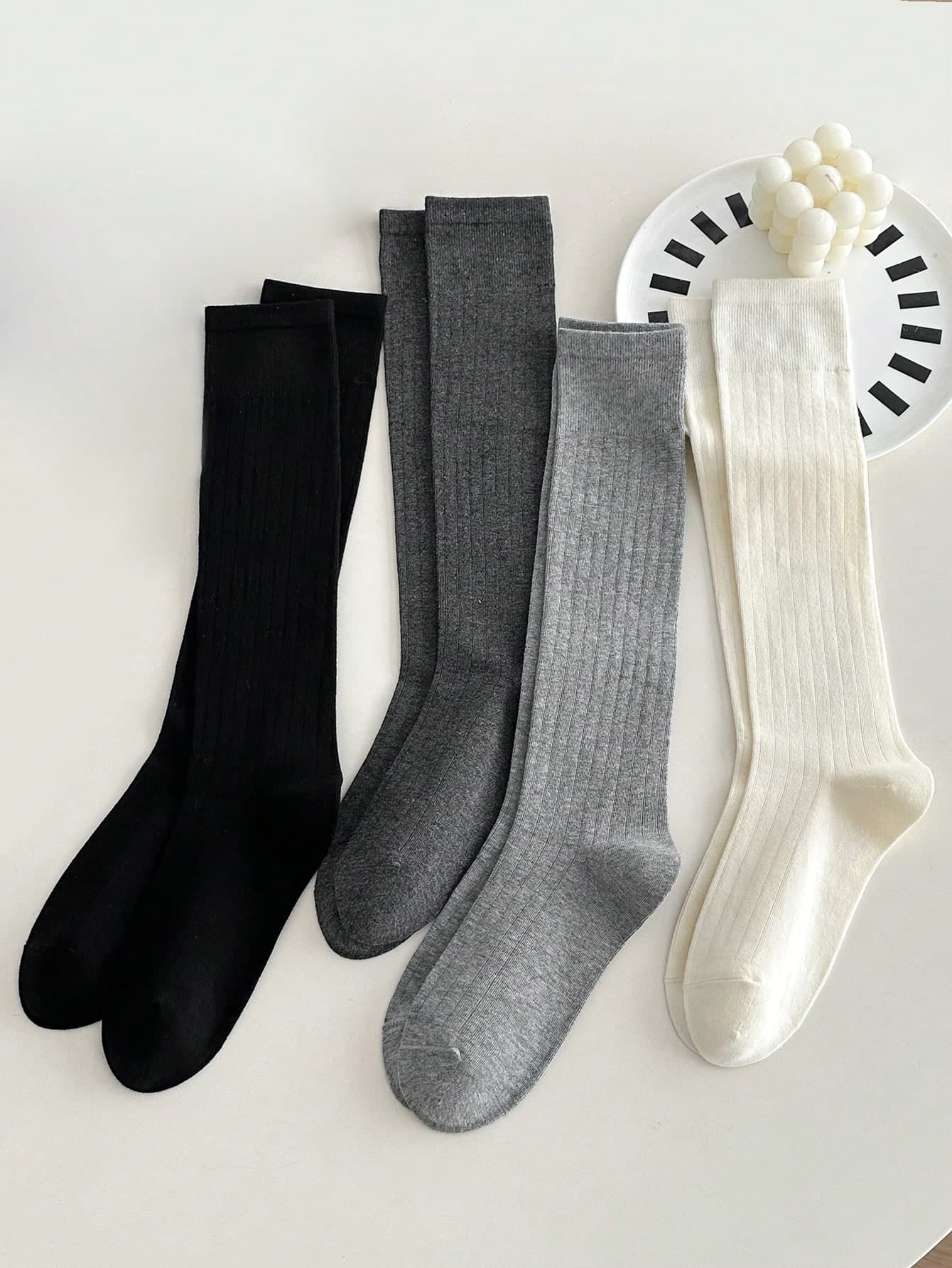 1 Pair Women's Knee High Socks, Fashion Versatile Classic Color Minimalist Thigh High Socks, Cozy Socks