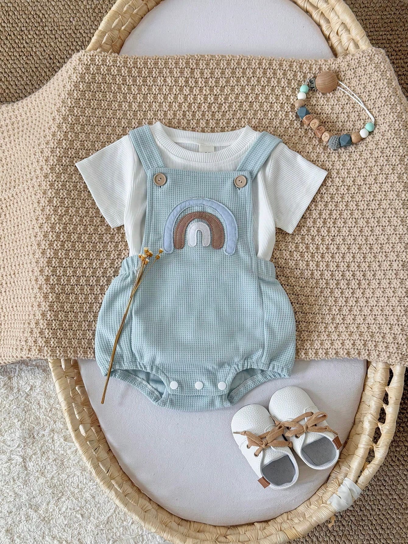 2pcs/Set Baby Boy Cute Rainbow Embroidered Short Sleeve T-Shirt And Bib Overalls Romper, Summer