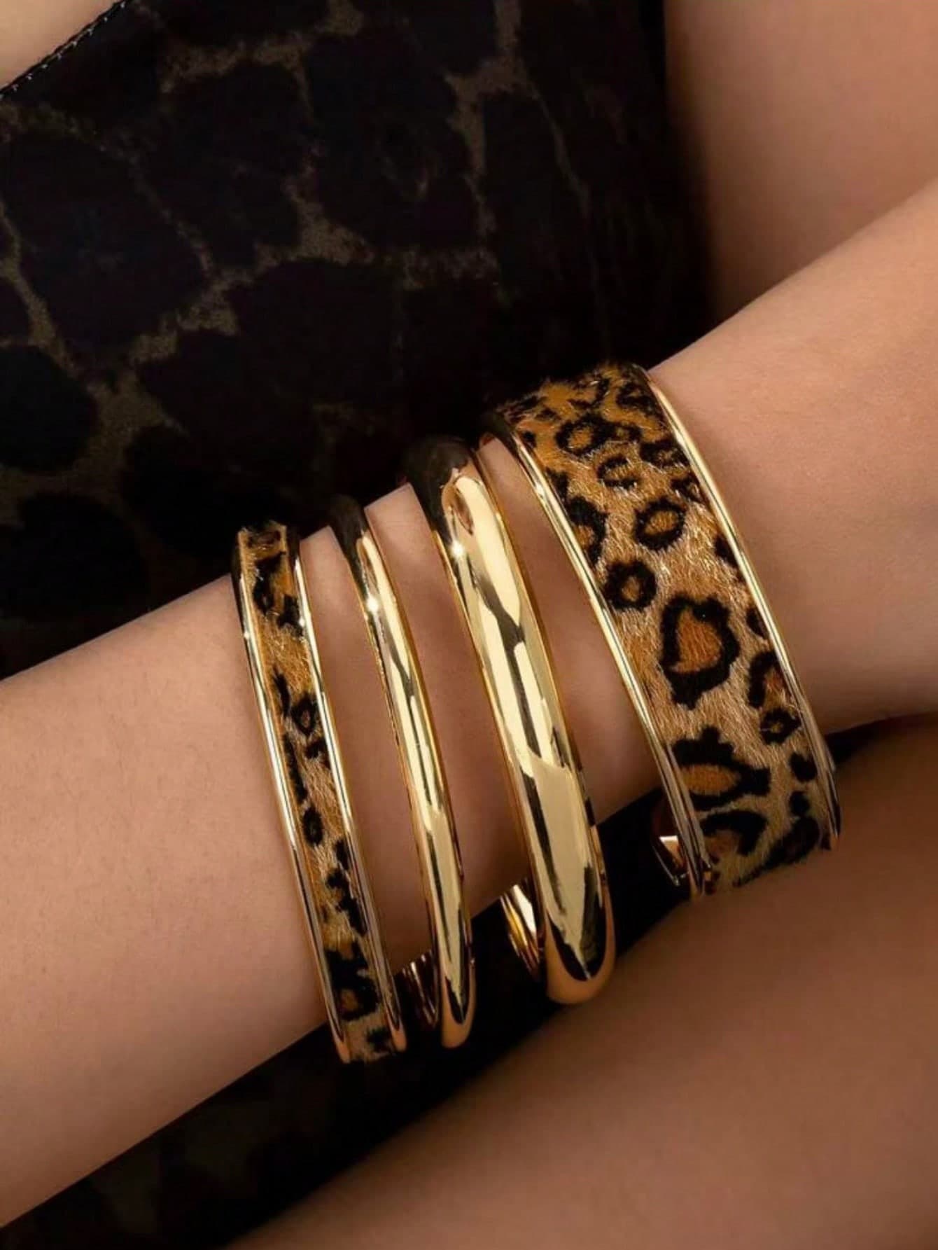 4pcs Leopard Print PU Leather & Minimalist Metal Bangle Bracelet Set, Suitable For Women Stacking