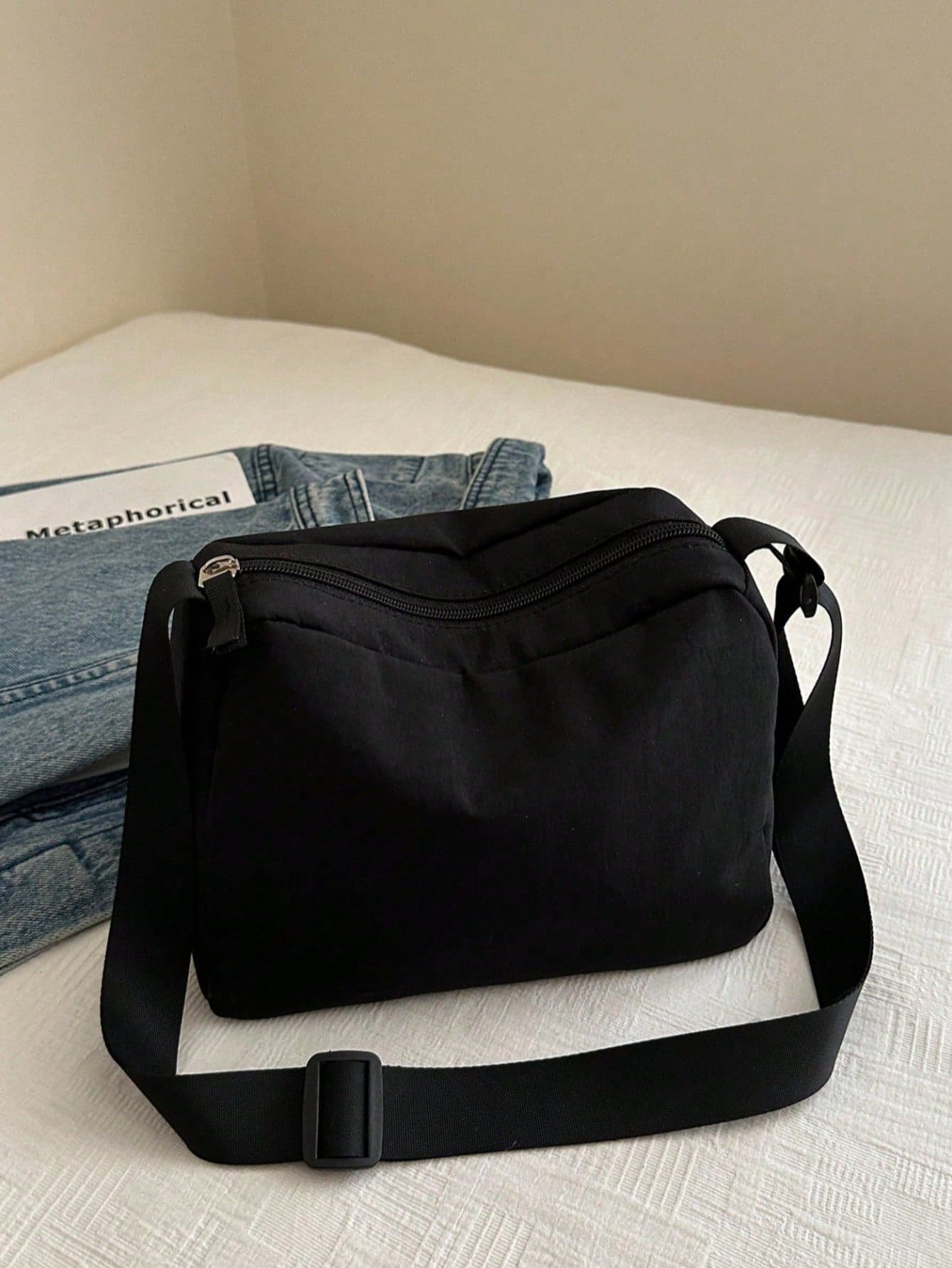 Solid Color Nylon Fabric Fashion Versatile Women Casual Shoulder Bag, Suitable For Street, Travel And Daily Use